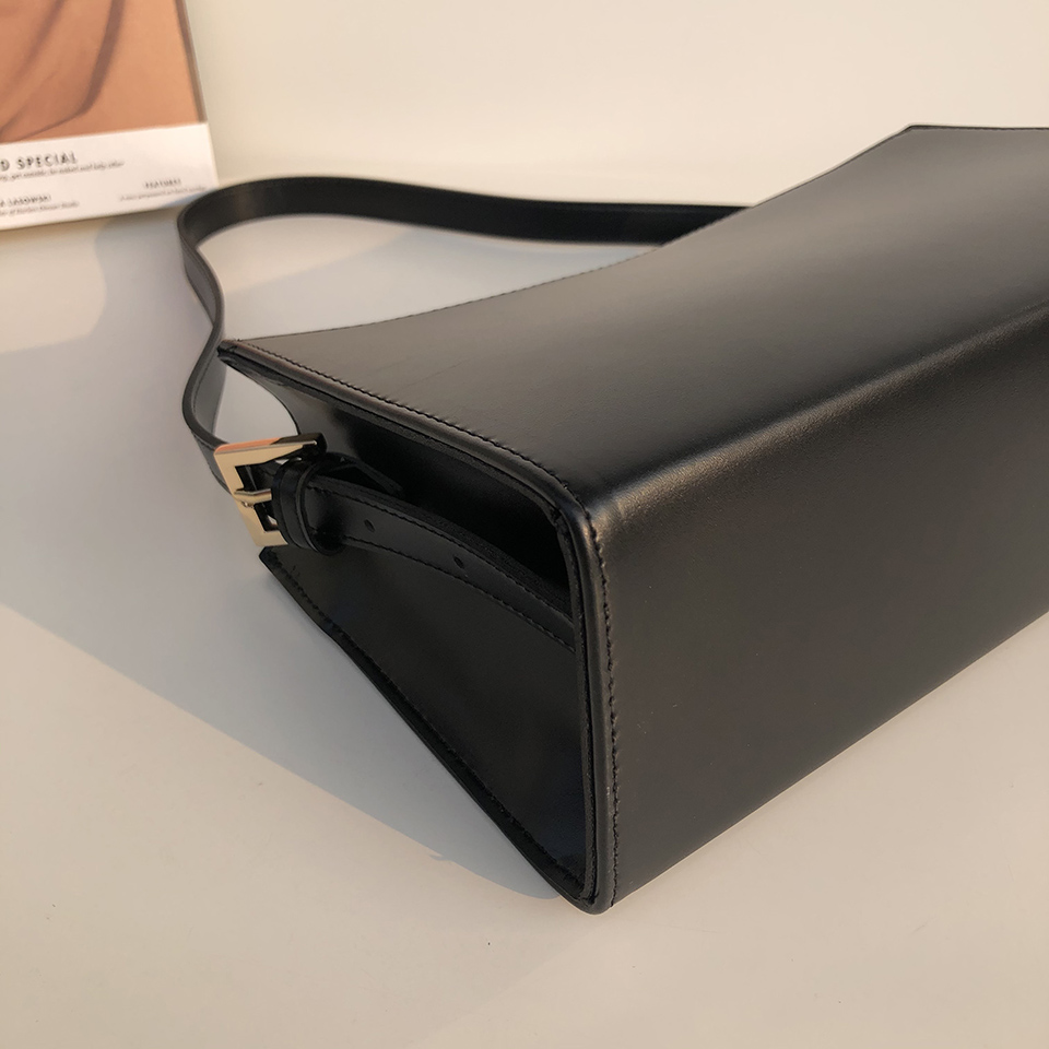 Chelsea Square Shoulder Bag (4 colors)