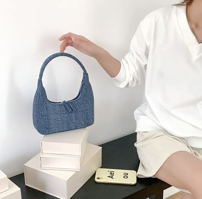 Blooming Round Denim Shoulder Bag