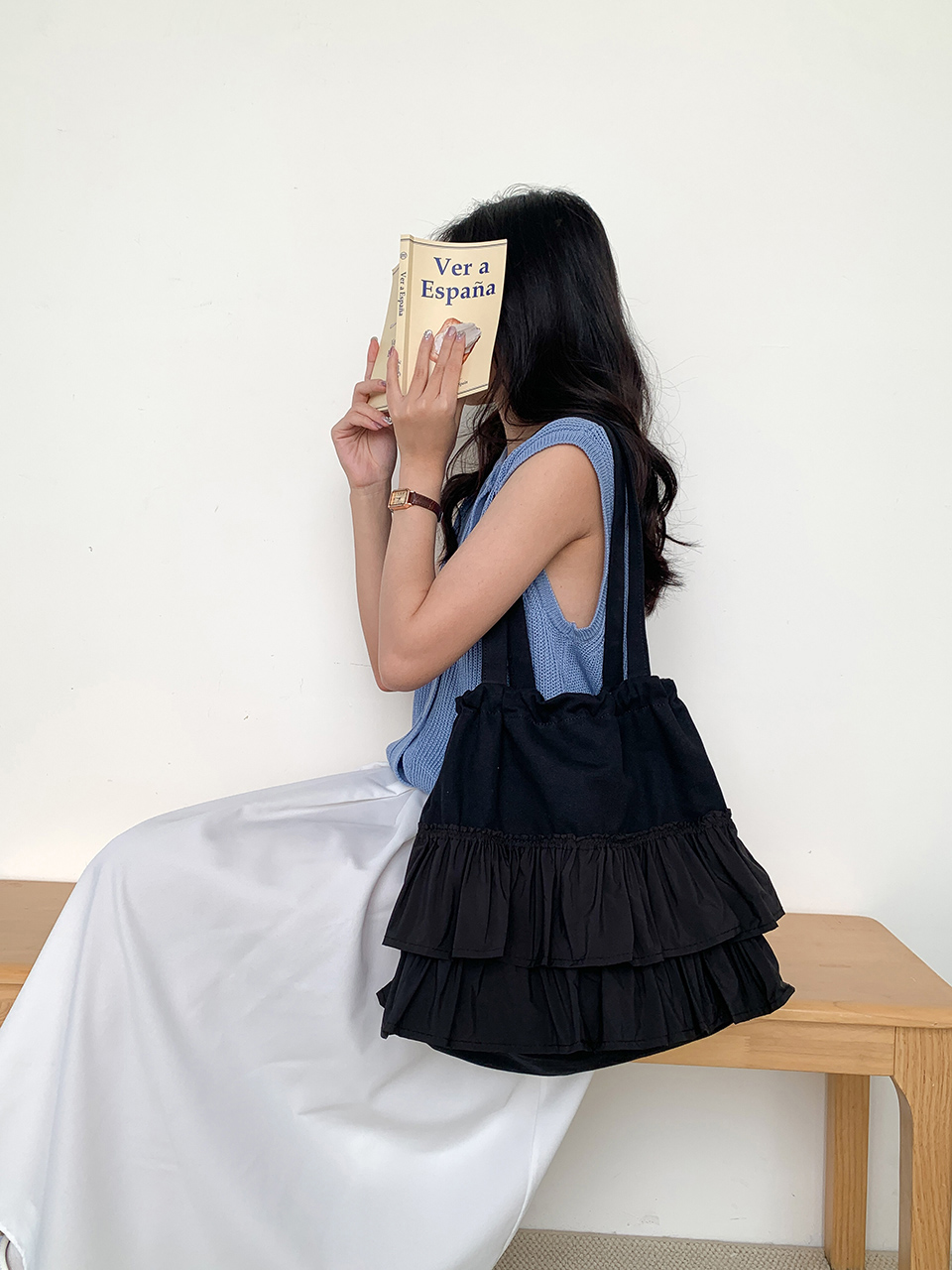 Tiered ruffle shoulder bag