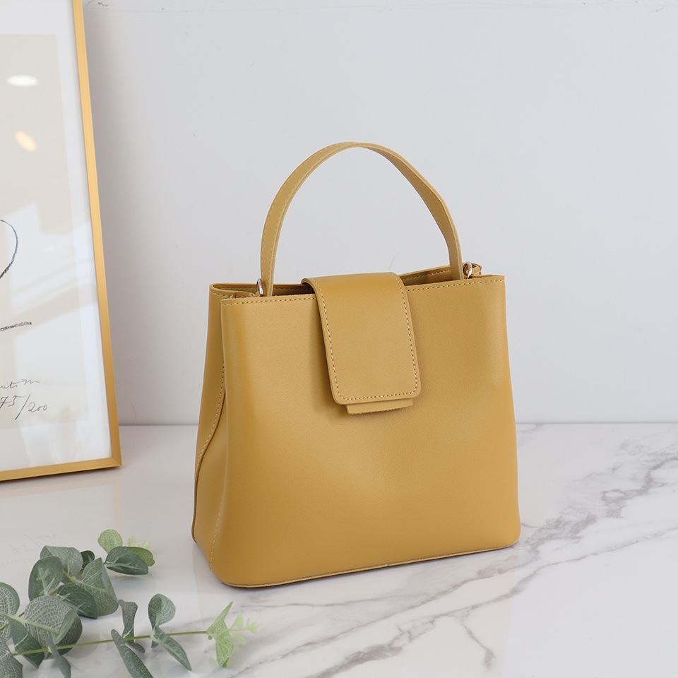Lucas Mini Cross Shoulder Bag