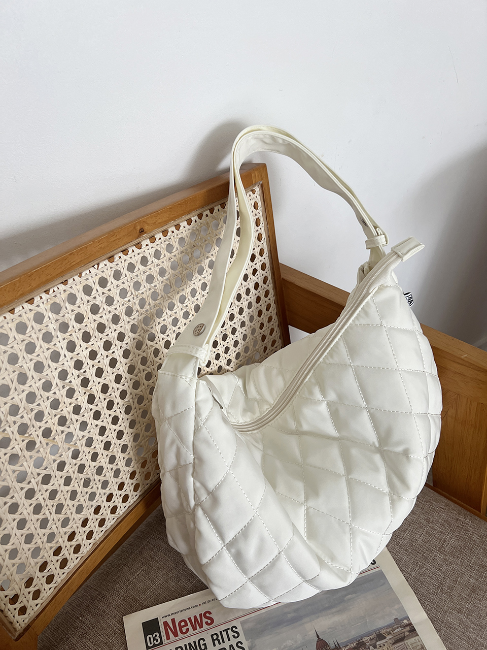 Quilted Down Shoulder Bag (4 colors)
