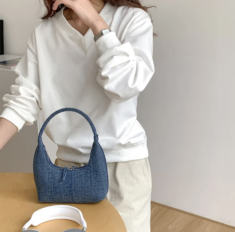 Blooming Round Denim Shoulder Bag