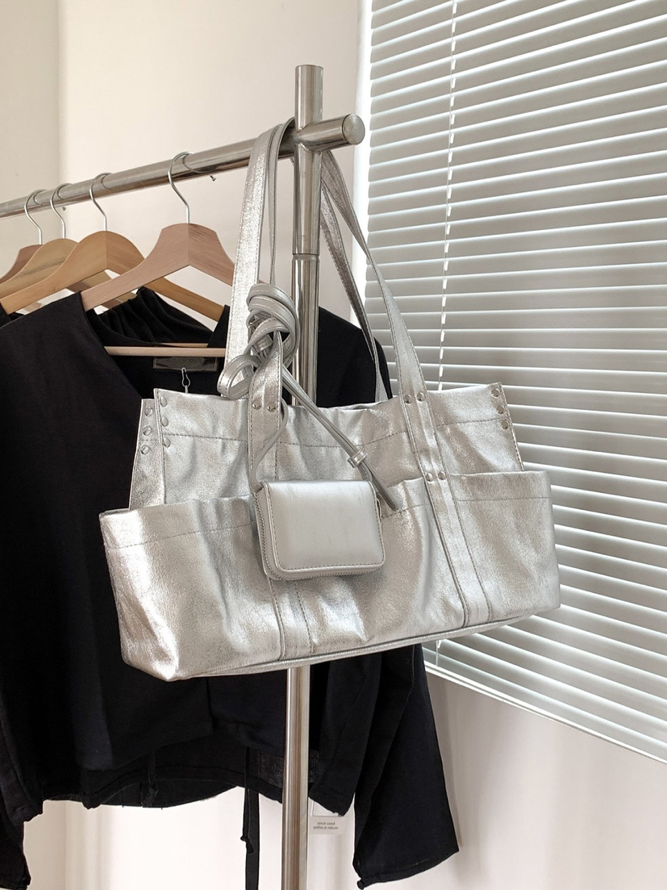 Glossy Pocket Y2K Big Tote Bag