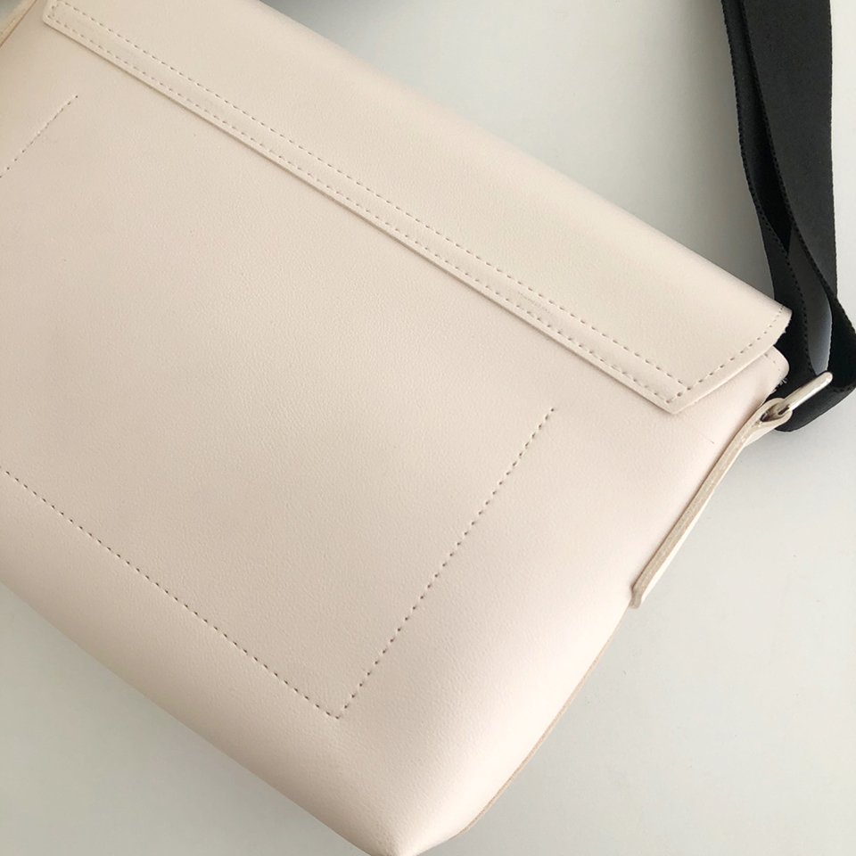 Wide Crossbody Bag (3 colors)