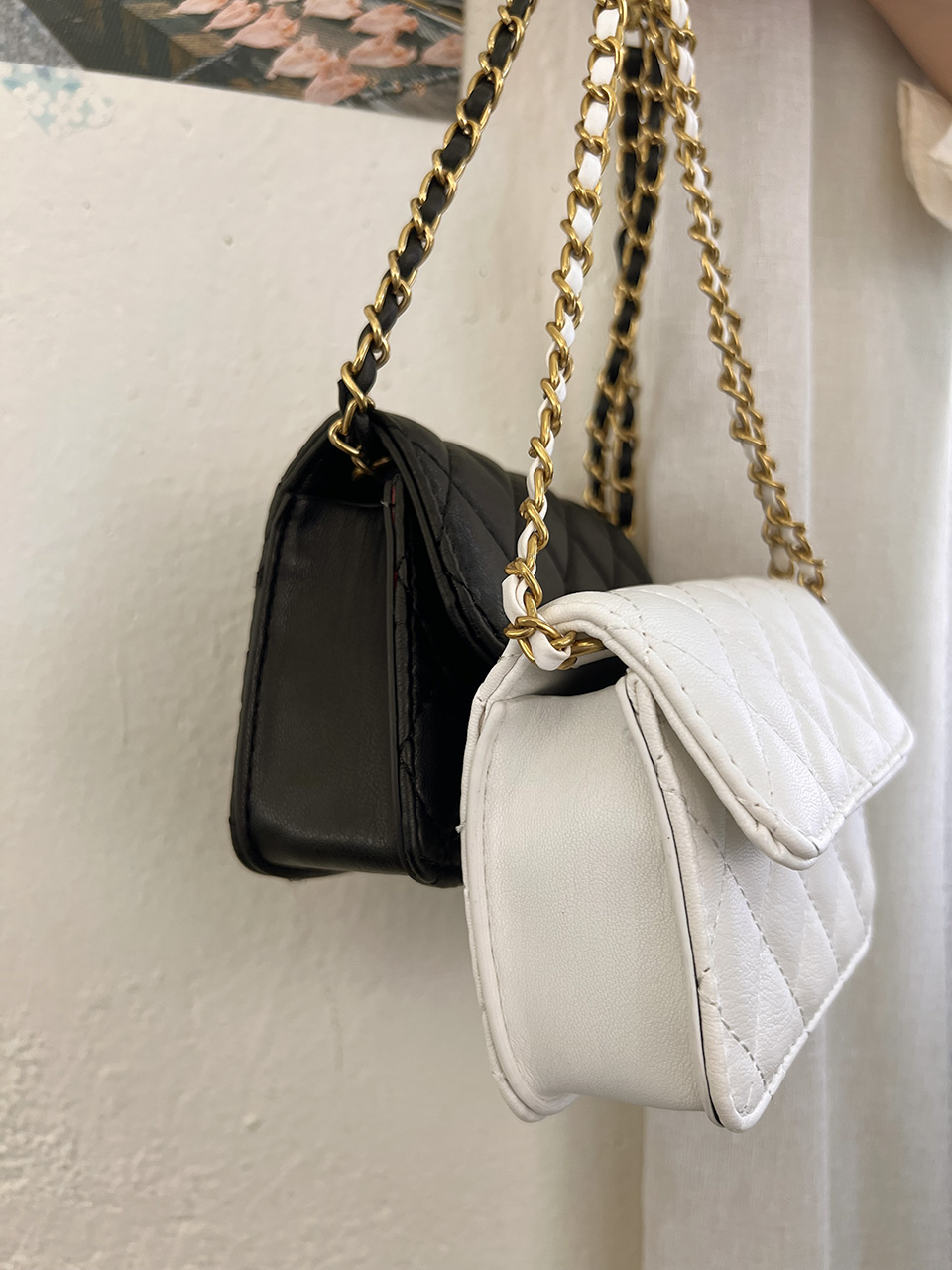 Lotia Quilted Mini Chain Crossbody Bag (2 colors)