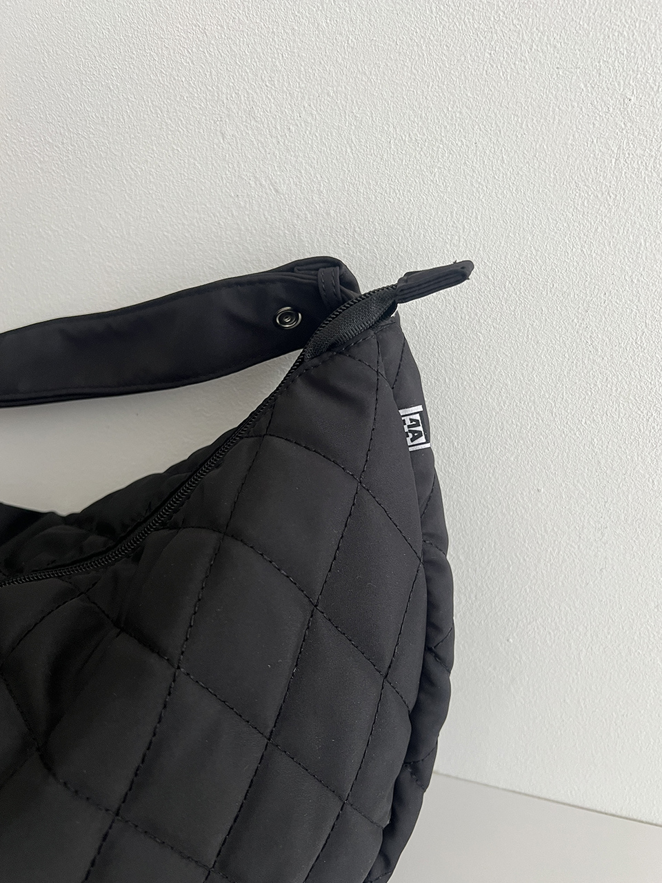 Quilted Down Shoulder Bag (4 colors)