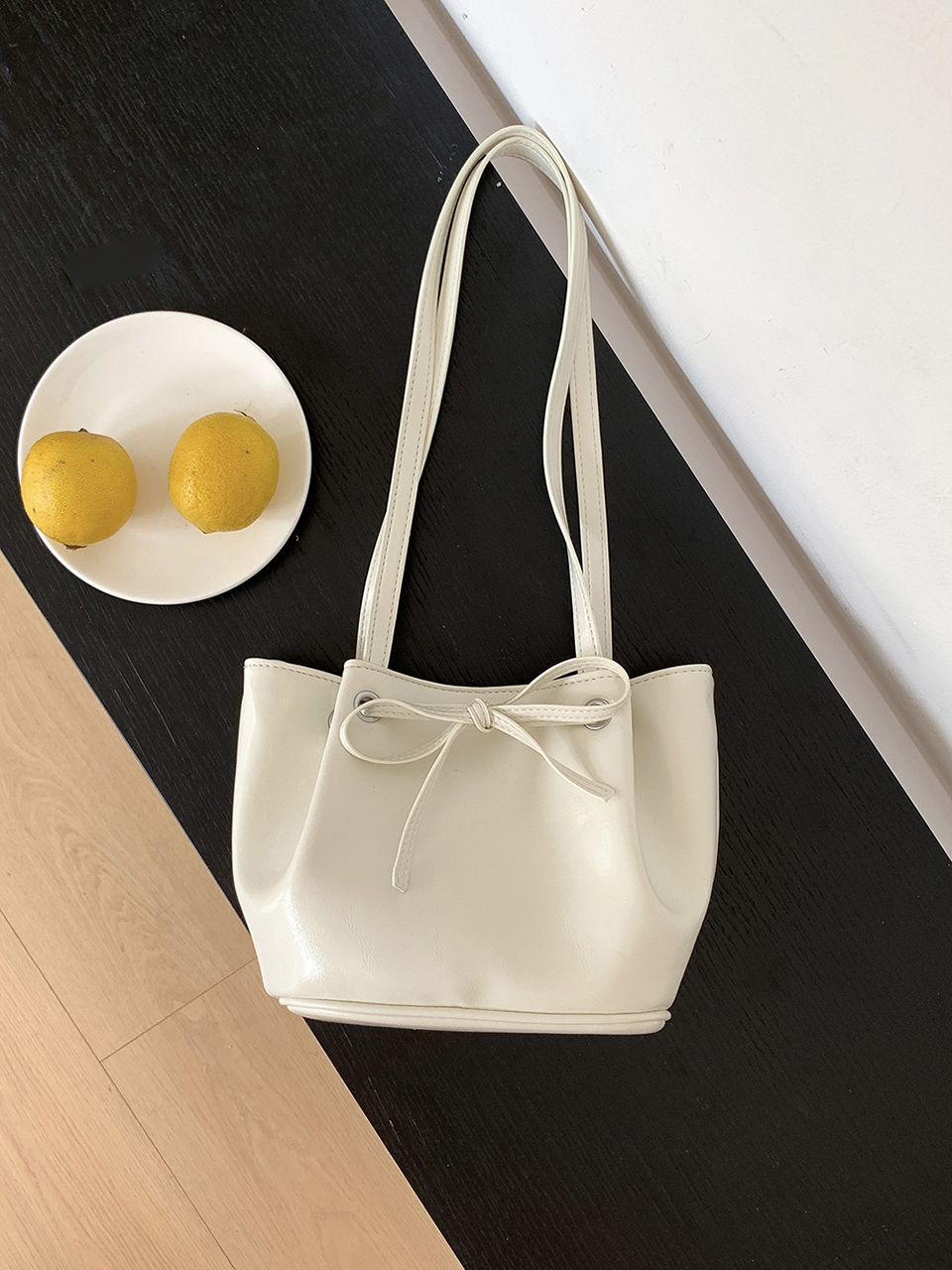 Ribbon Ballet Core Wrinkle Leather Tote Bag (6 colors)
