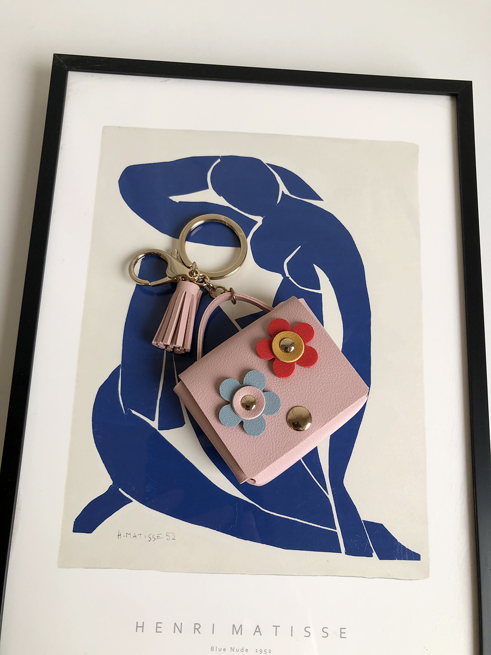 Flower AirPods Case Mini Bag Keyring (5 colors)