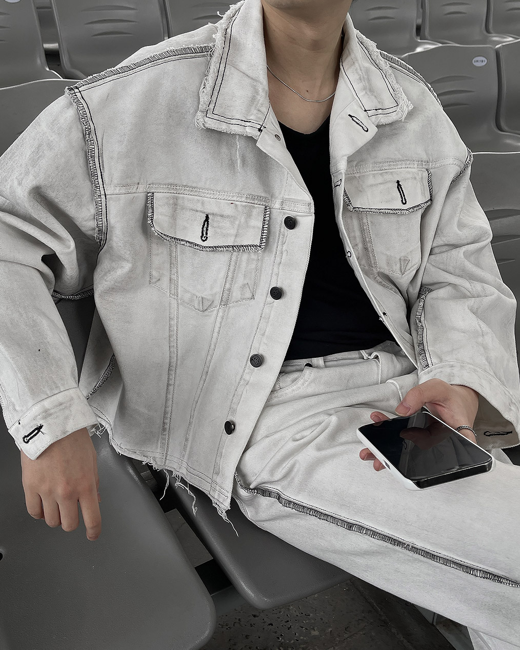 남자 더티 화이트 데님 셋업