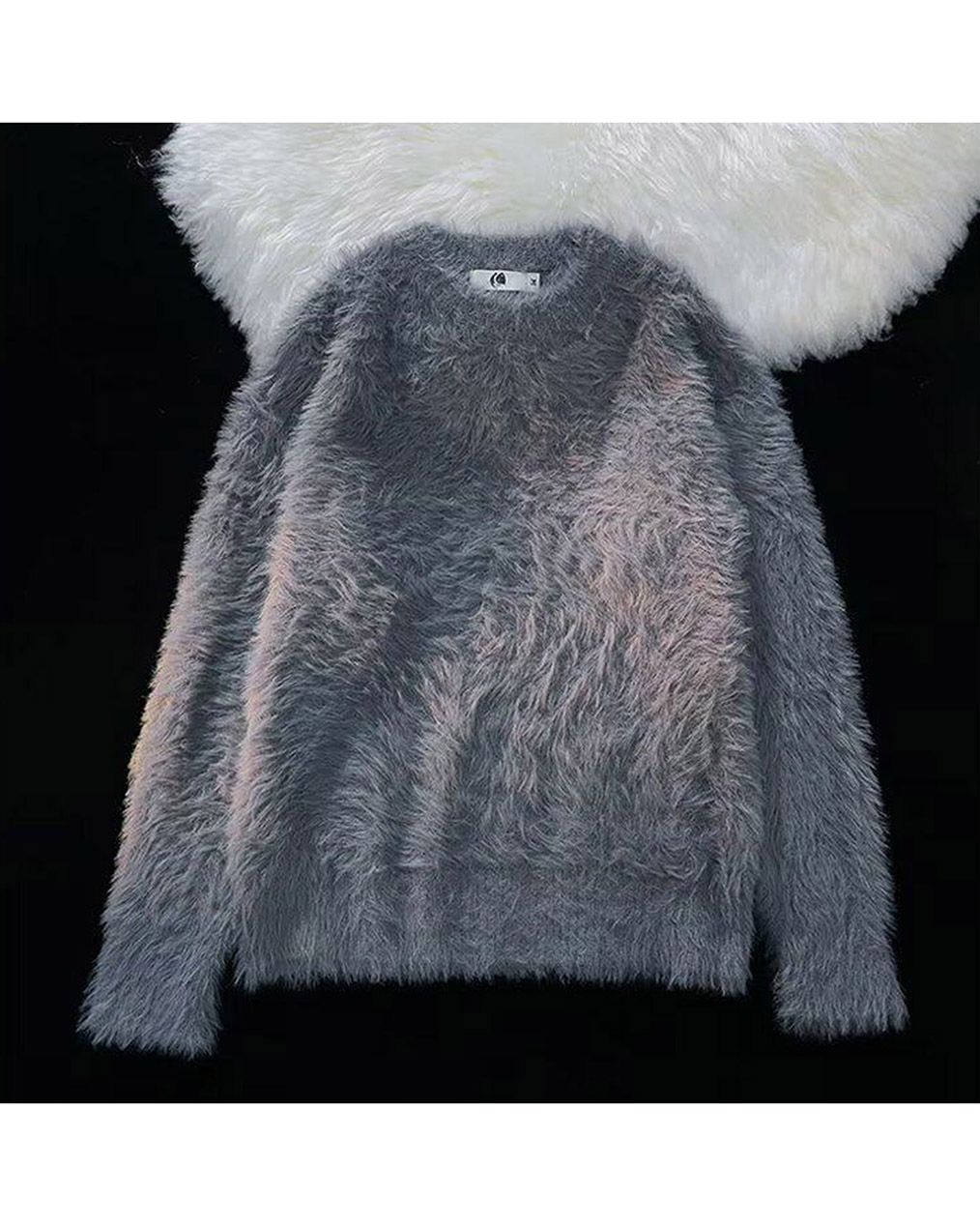 남자 정핏 앙고라 니트