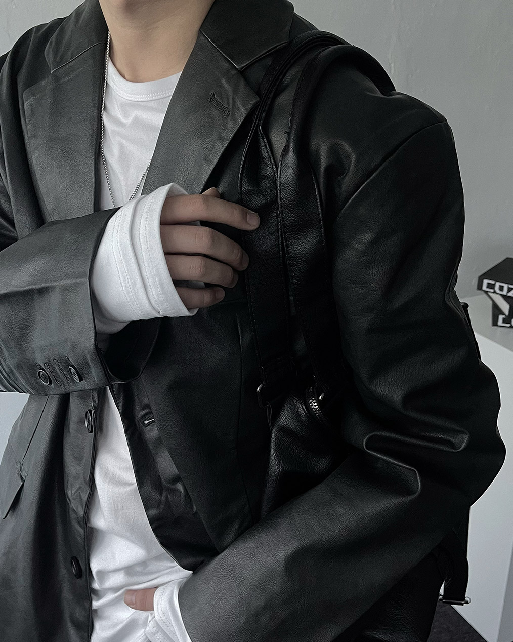 남자 레더 블레이저