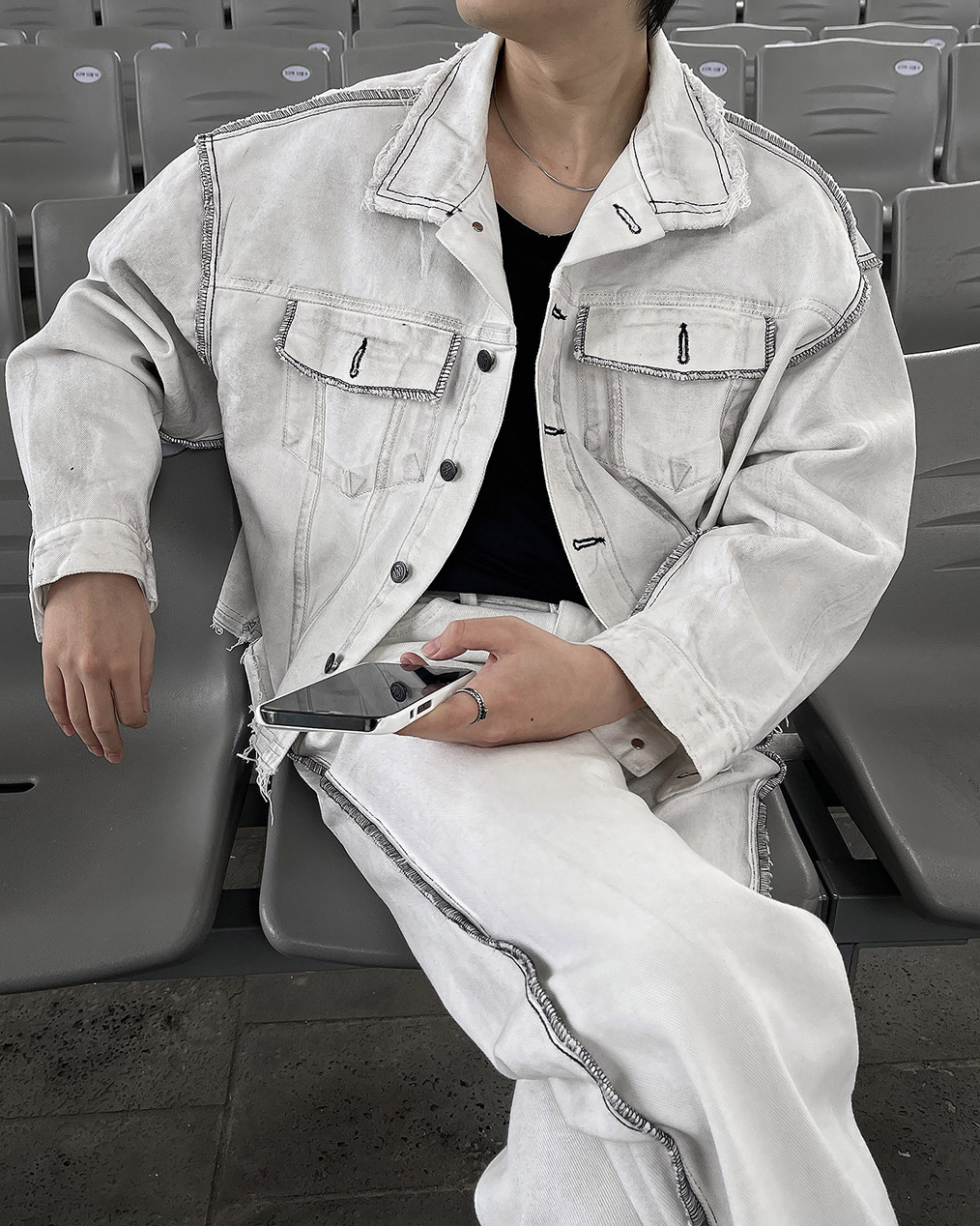 남자 오버핏 스티치 크롭 자켓