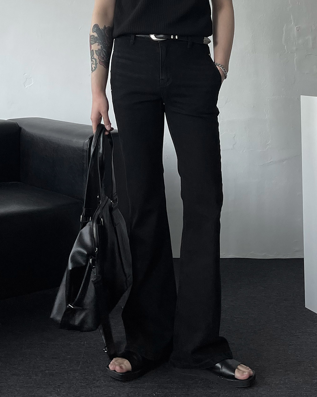 남자 블랙 부츠컷 데님