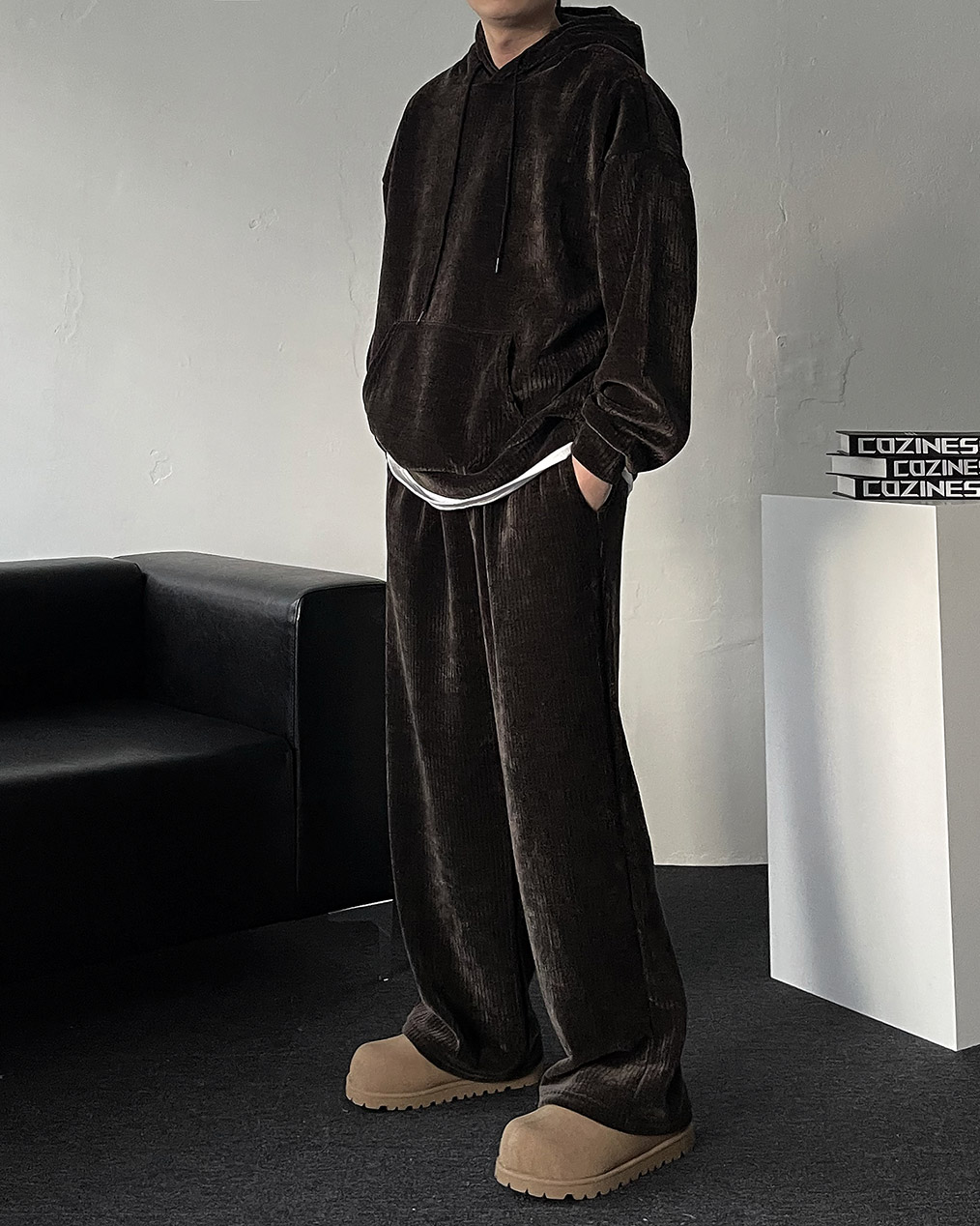 남자 벨벳 후드 셋업