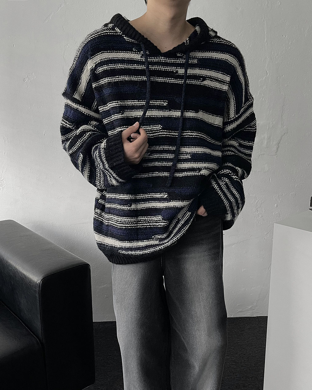 남자 스트라이프 후드 니트