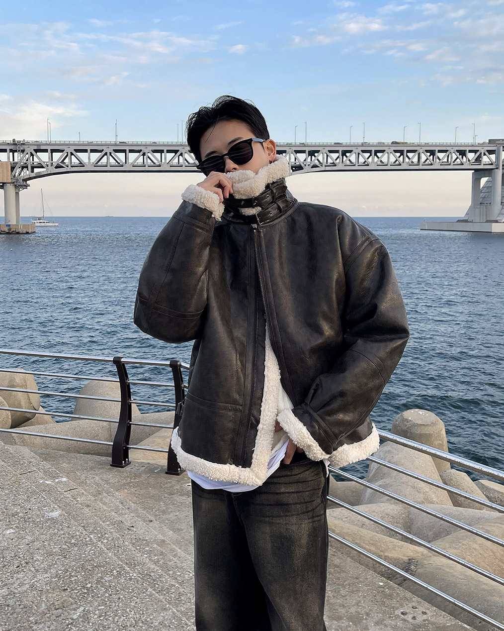 오레스 하이넥 무스탕