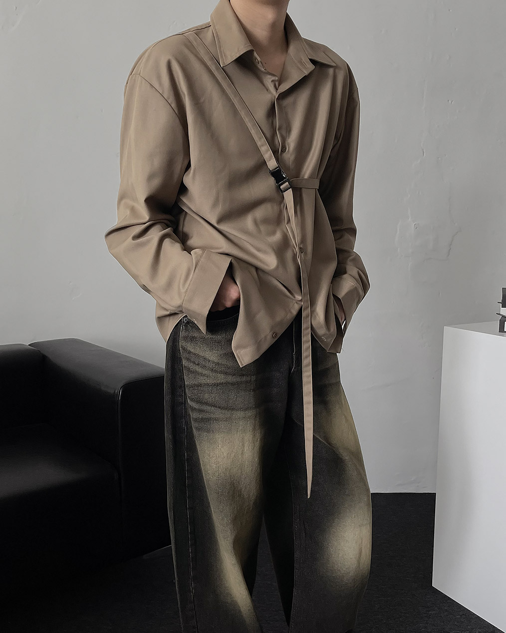 남자 사선 벨트 셔츠