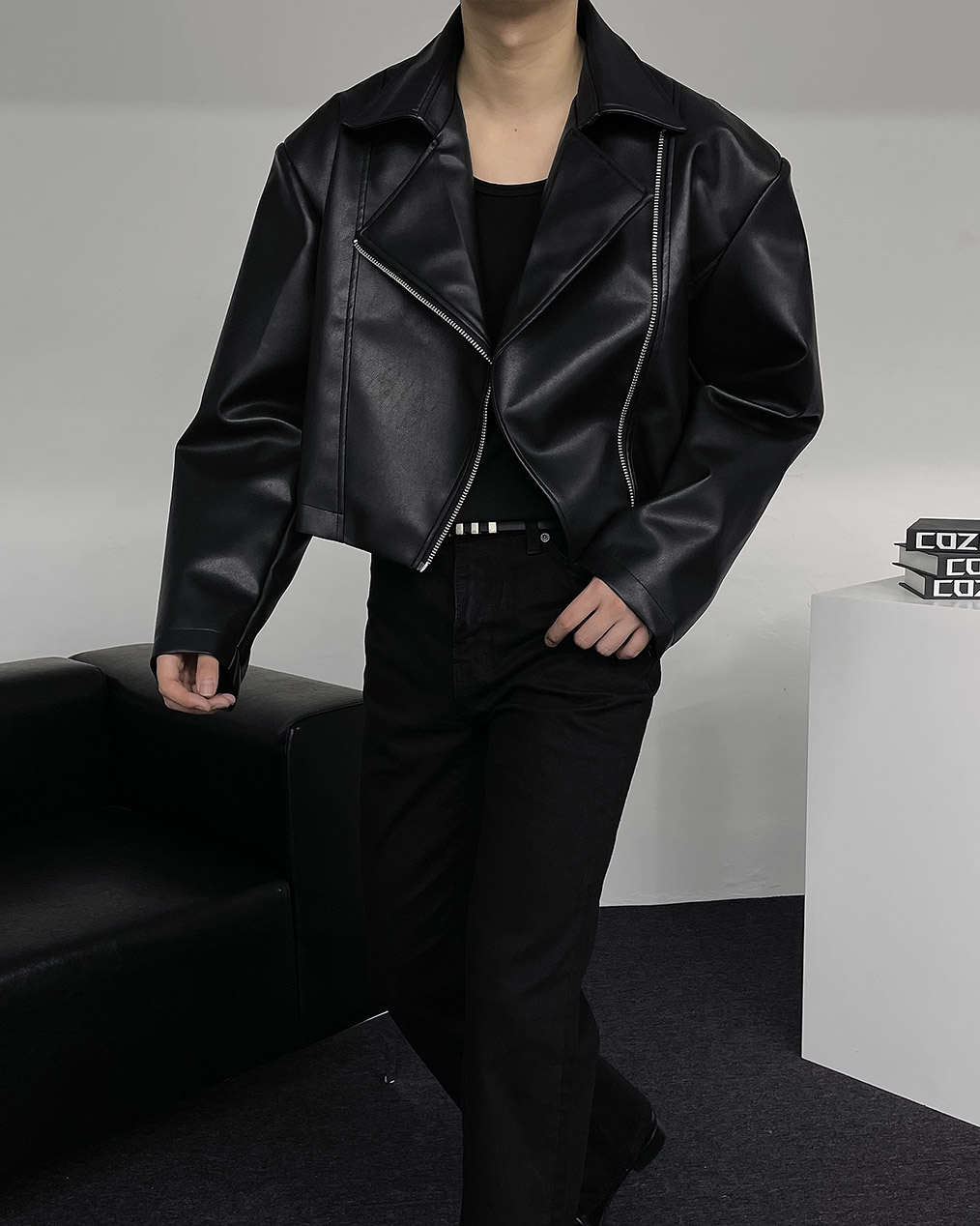 남자 크롭 라이더 자켓