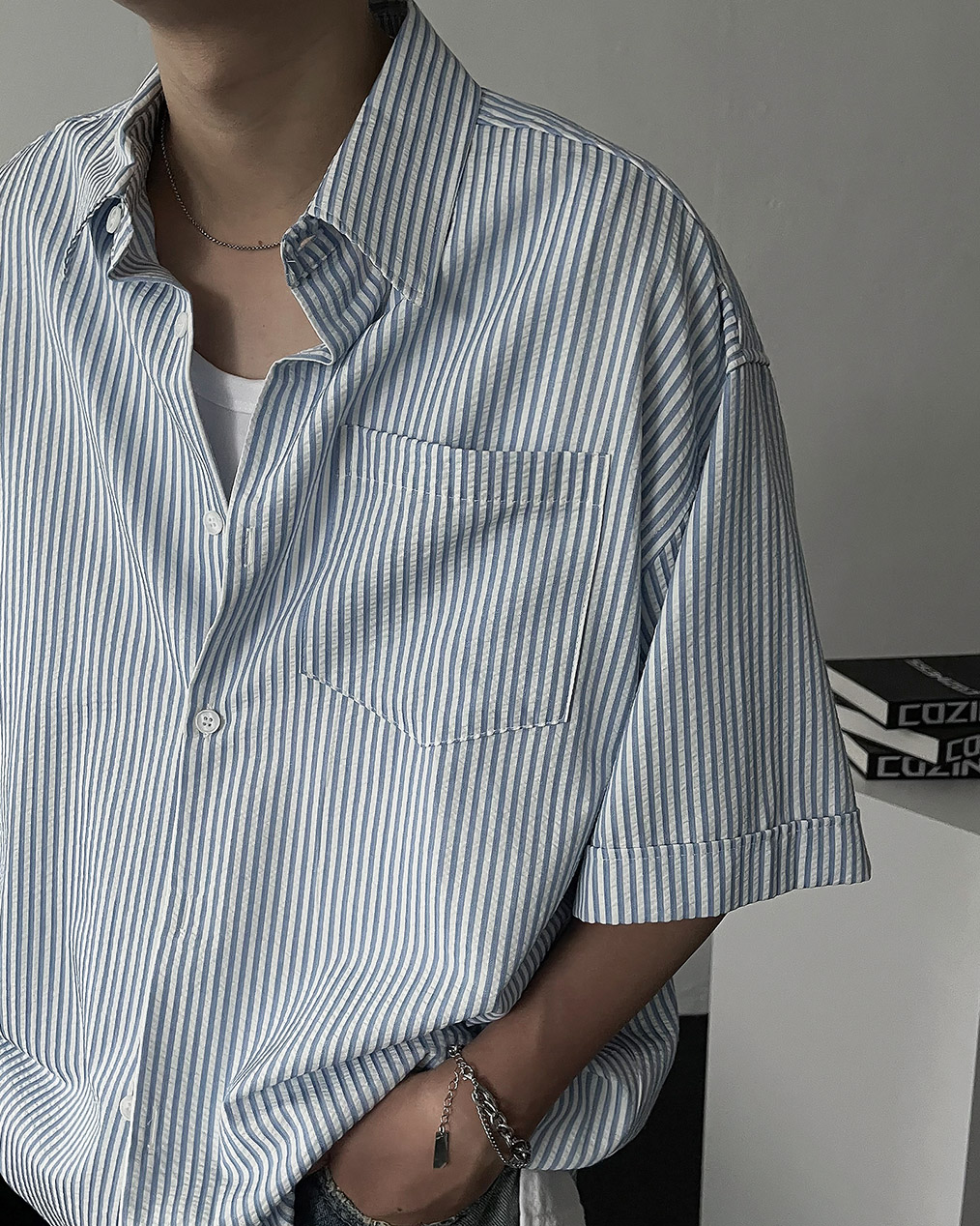 남자 단가라 오버핏 반팔 셔츠