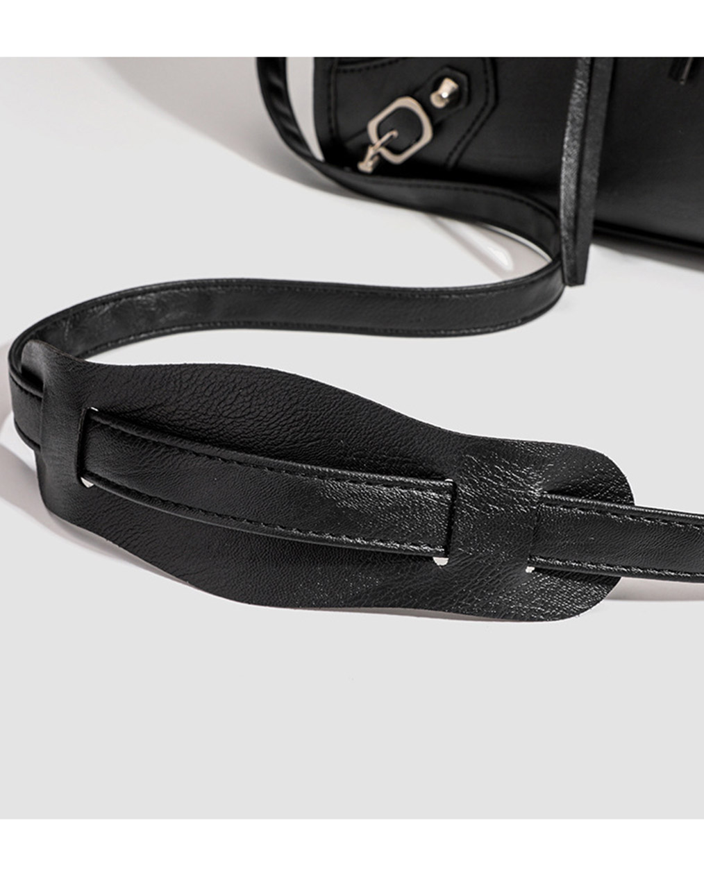 커플 모터사이클 스터드 레더 크로스백