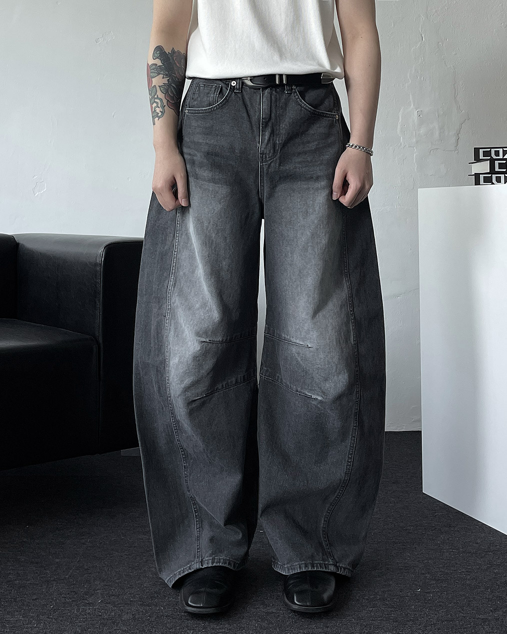 남자 연청 진청 생지 화이드 블랙 데님 코디