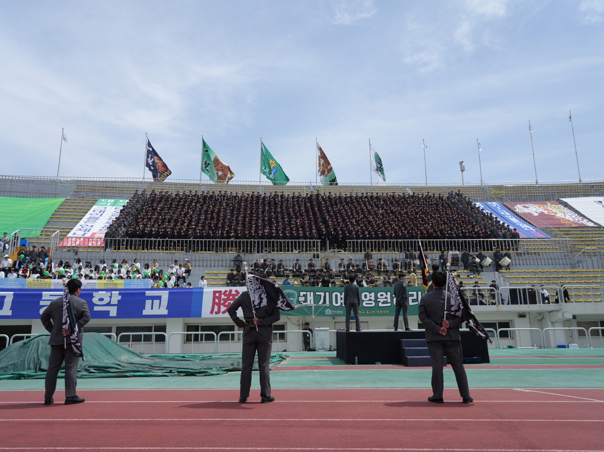 7c0bab487287a.jpg