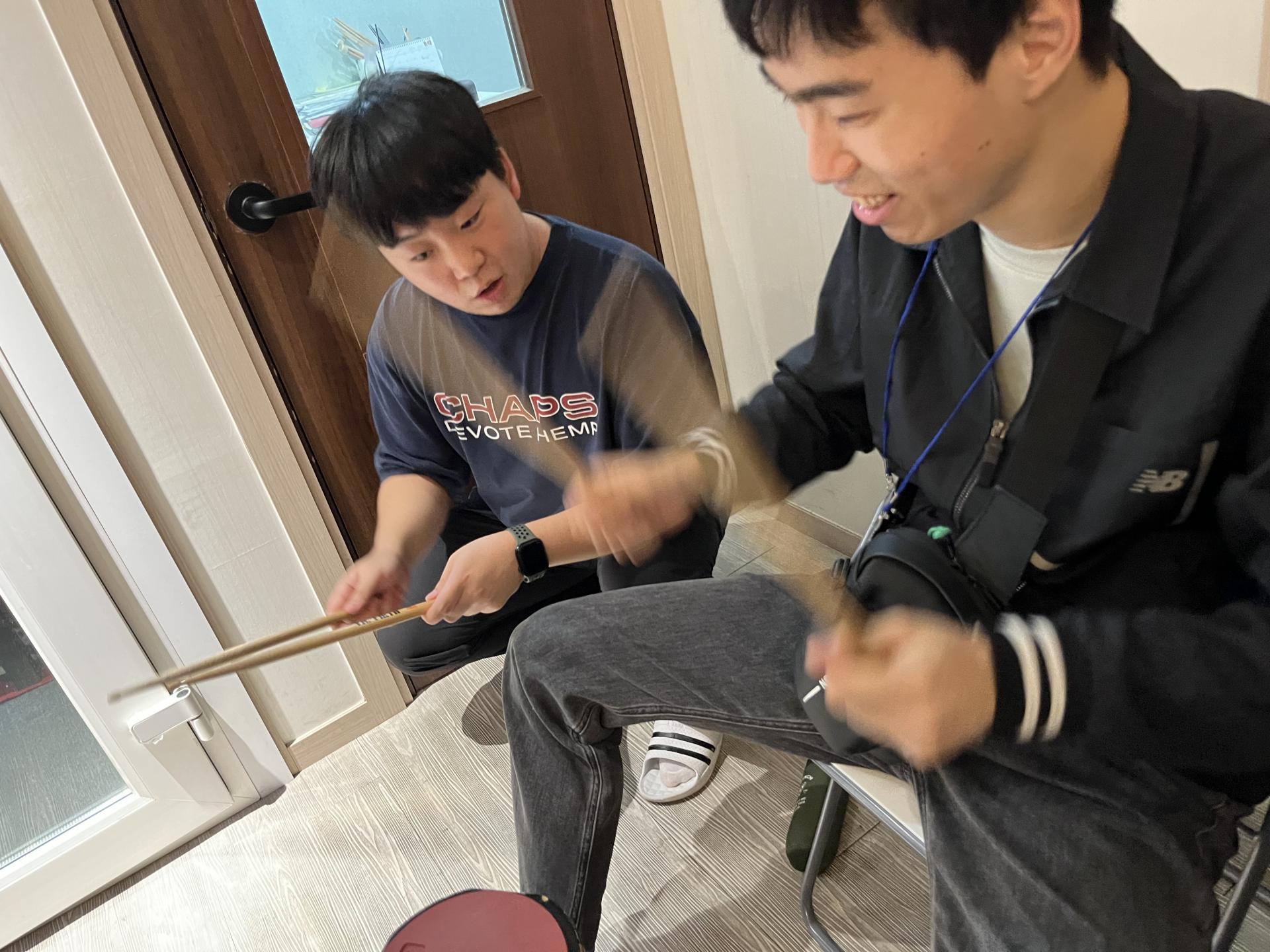 27a8db7e16b94.jpg