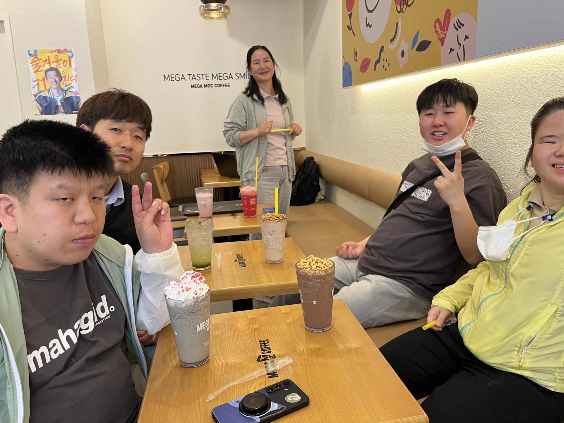 2cbe365884a20.jpg