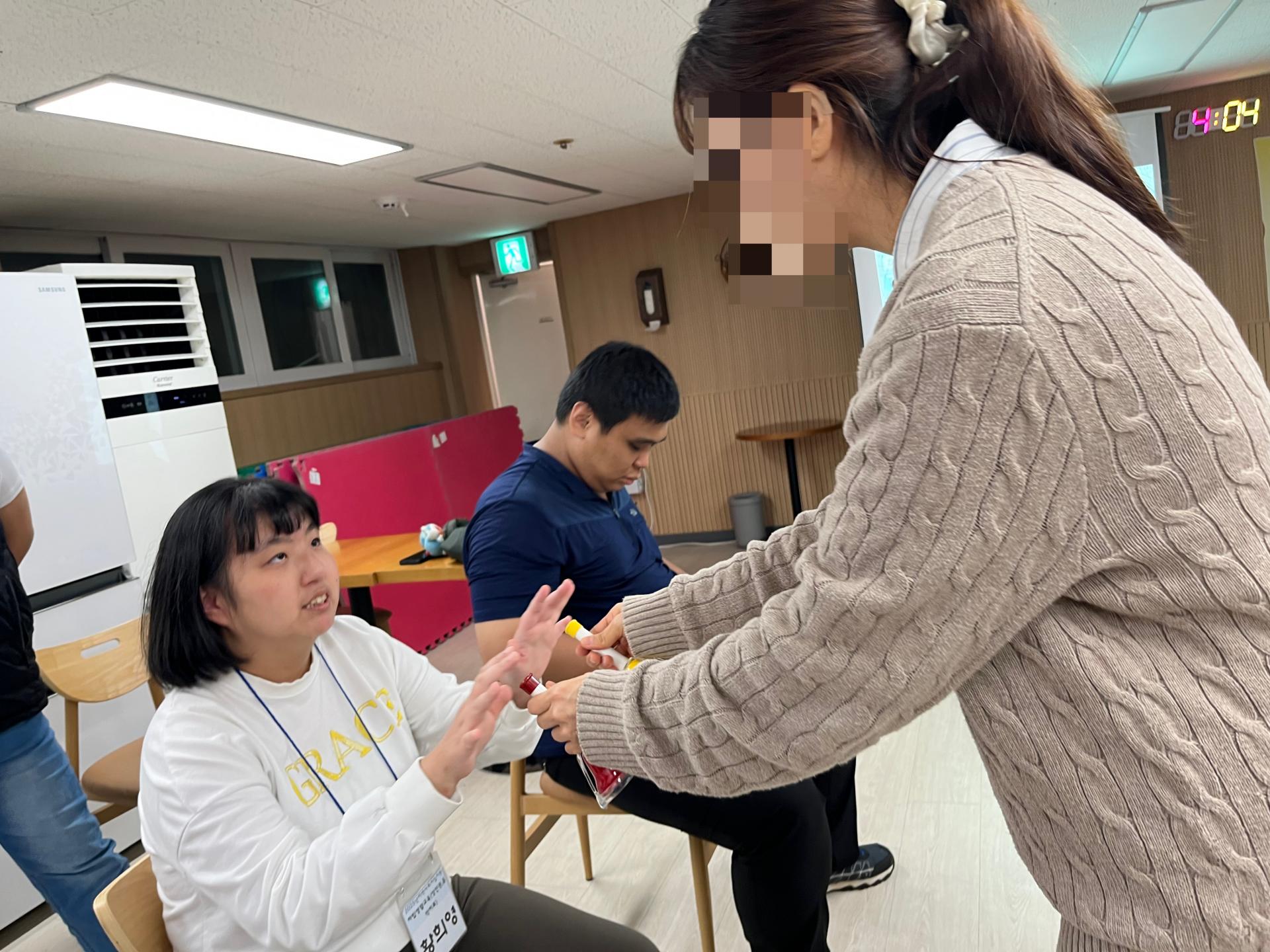 9f235f94ef173.jpg