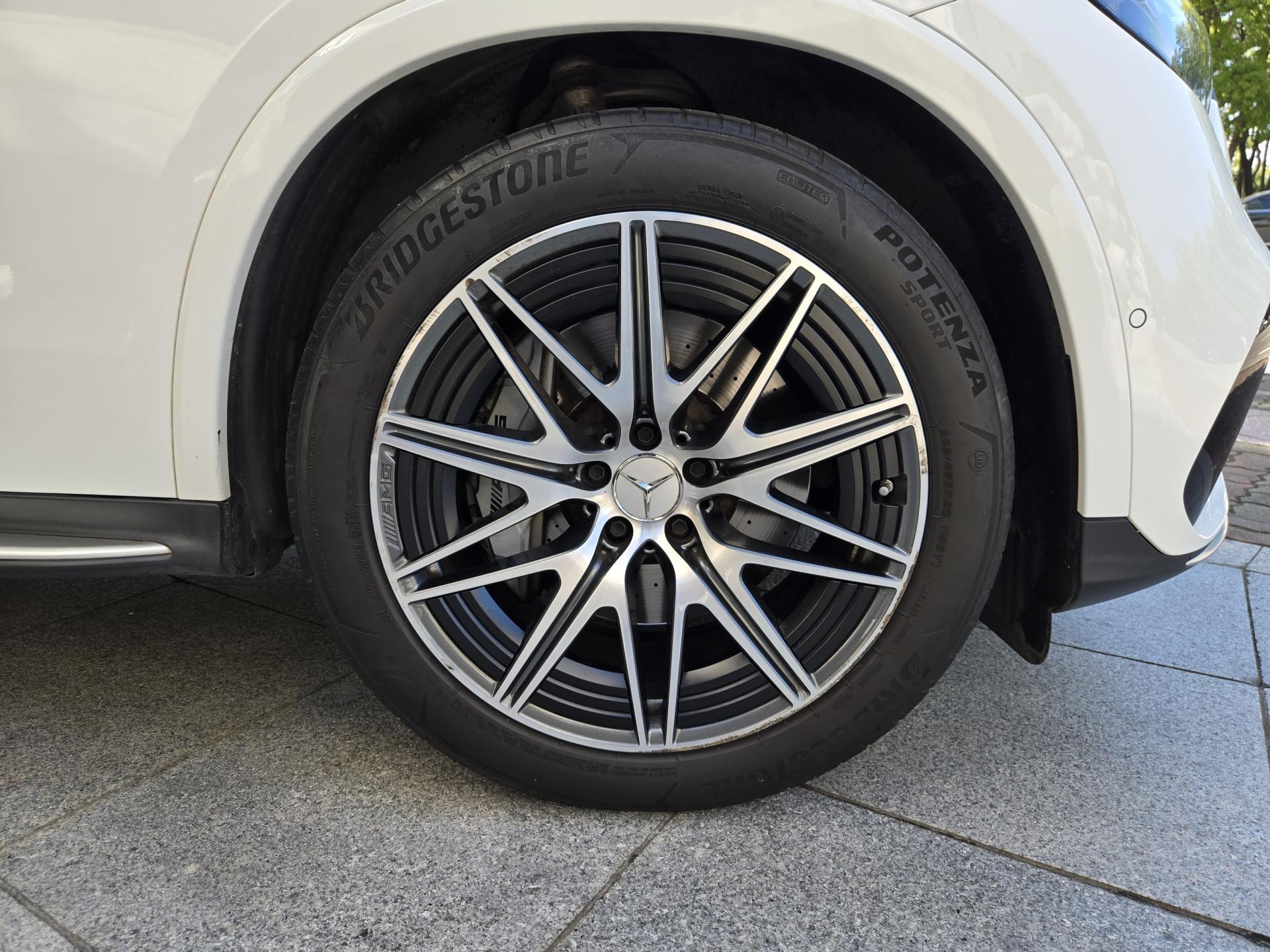 벤츠 AMG GLC43 4MATIC 휠 사진