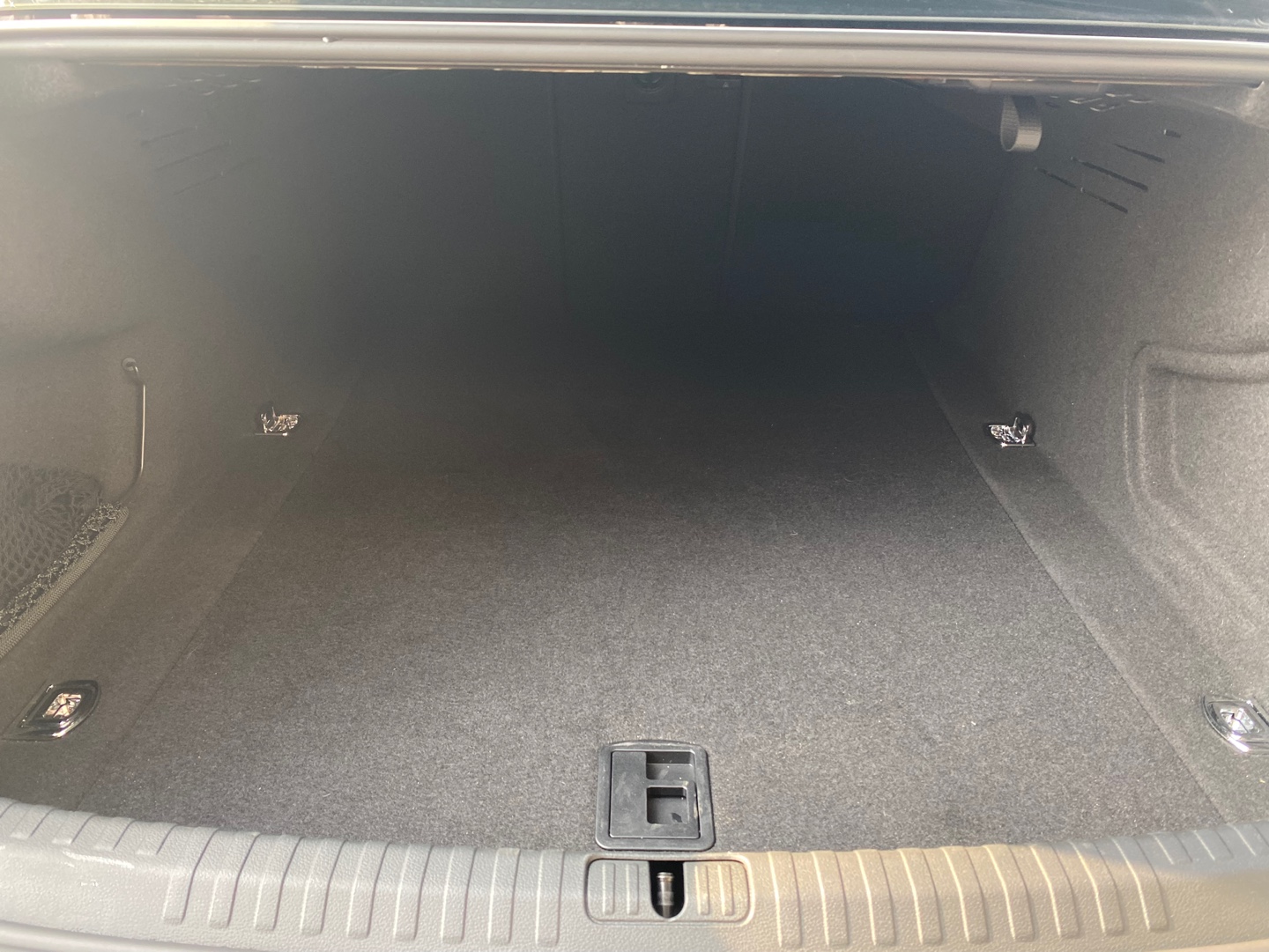 d83aee1f679ae.jpg