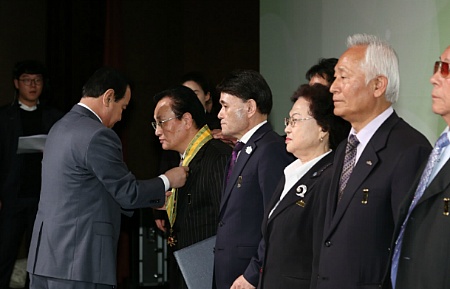6c9bfb68879b3.jpg