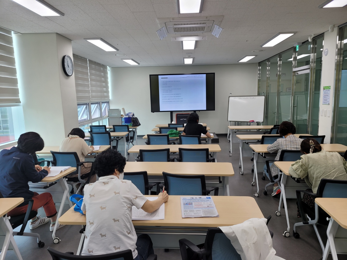 b7524f456cd9f.jpg