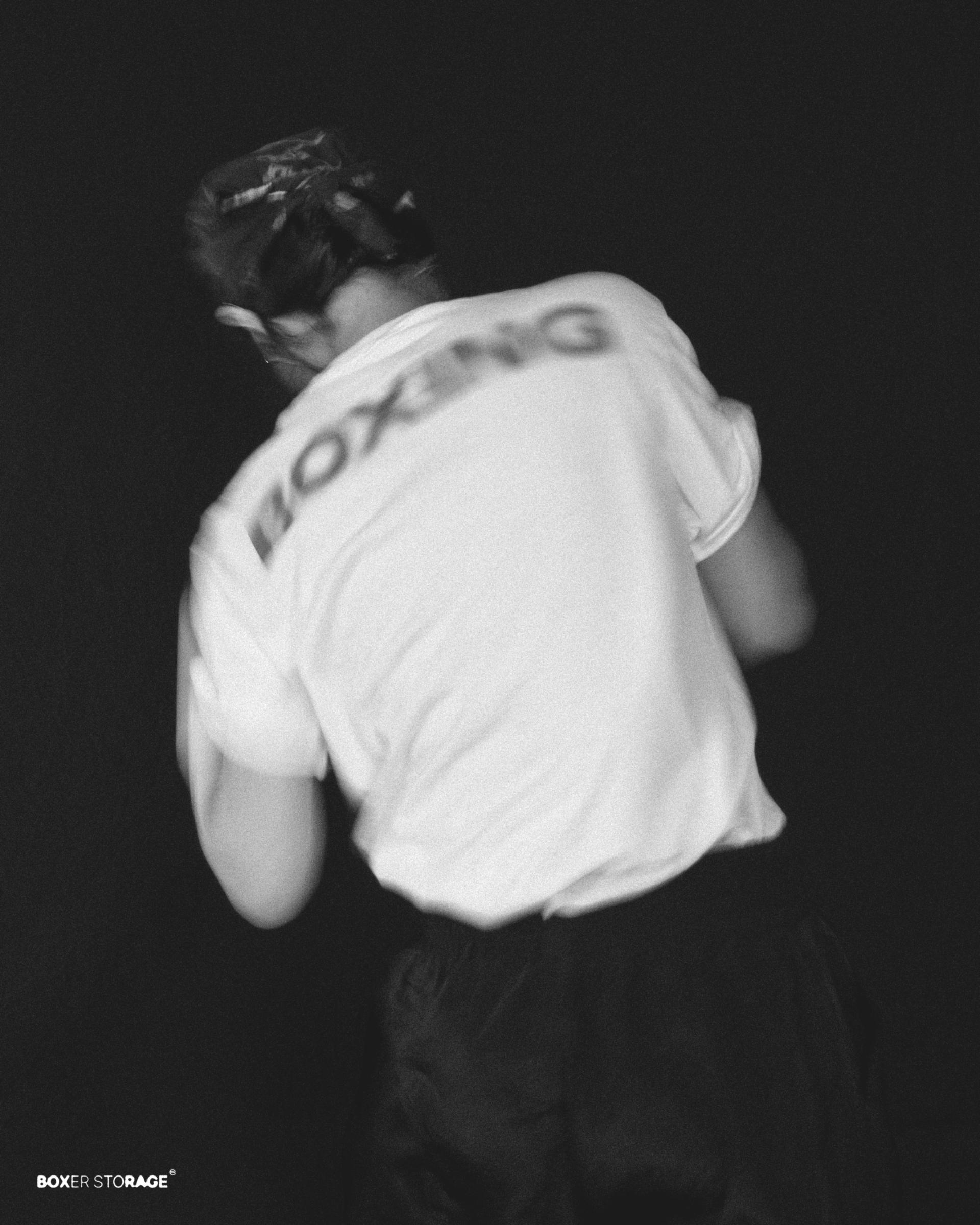 BOXING MOTION T-SHIRT