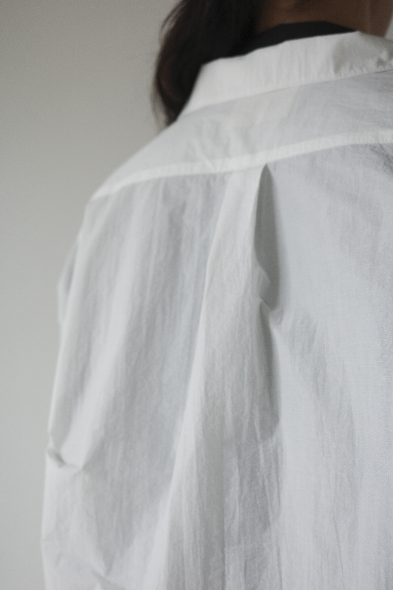 ESSENTIAL WORK SHIRT (WHITE)