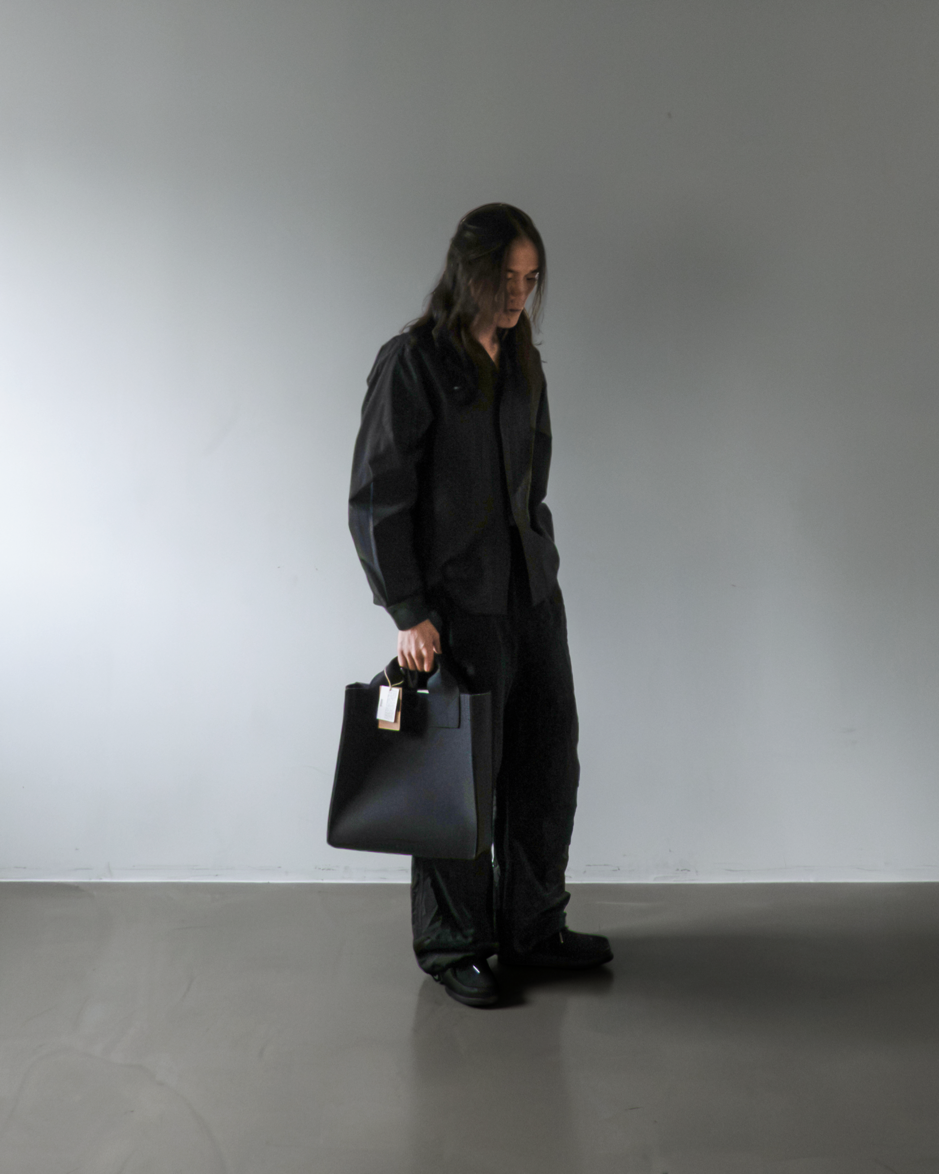 ESSENTIAL WORK SHIRT (BLACK)