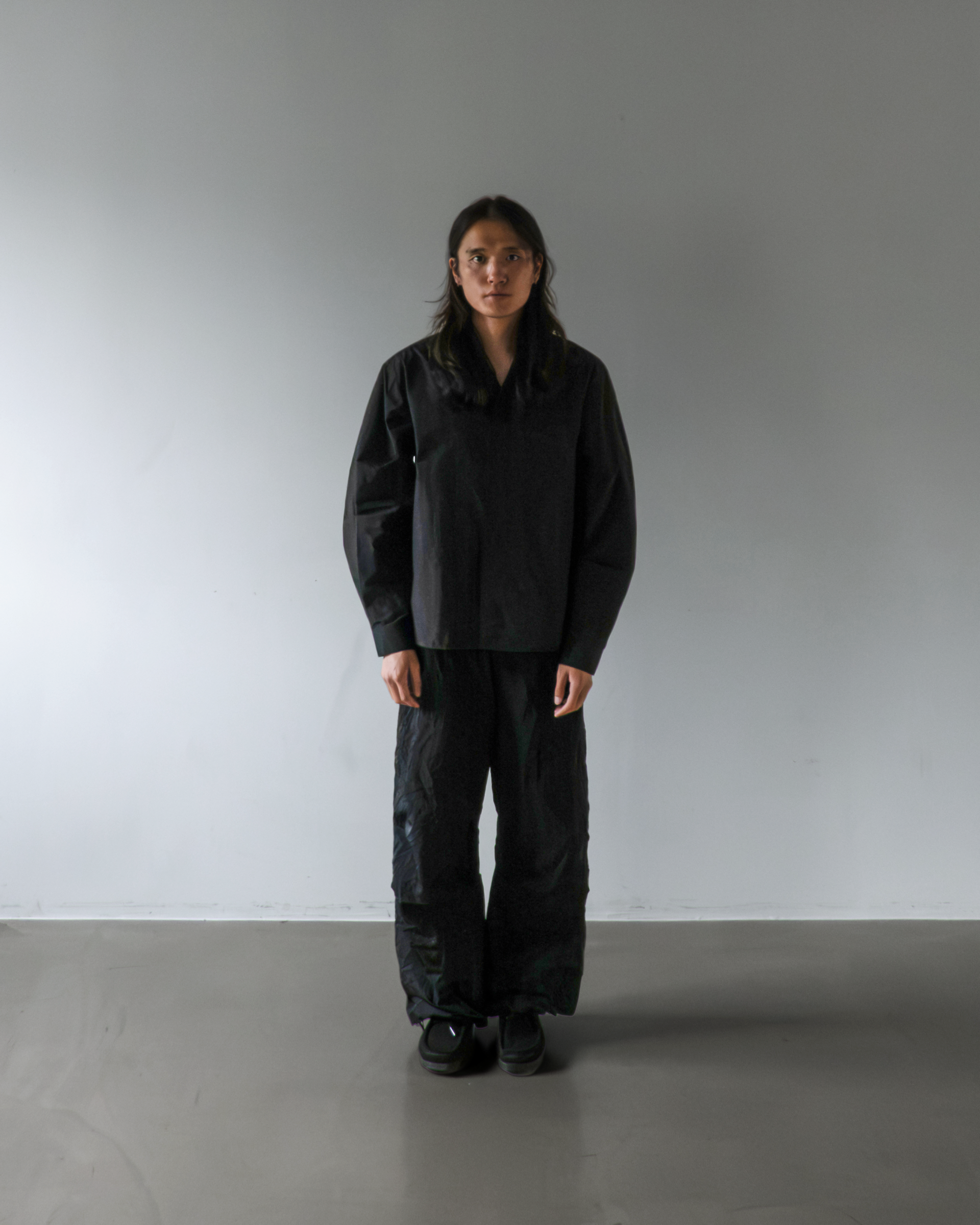 ESSENTIAL WORK SHIRT (BLACK)