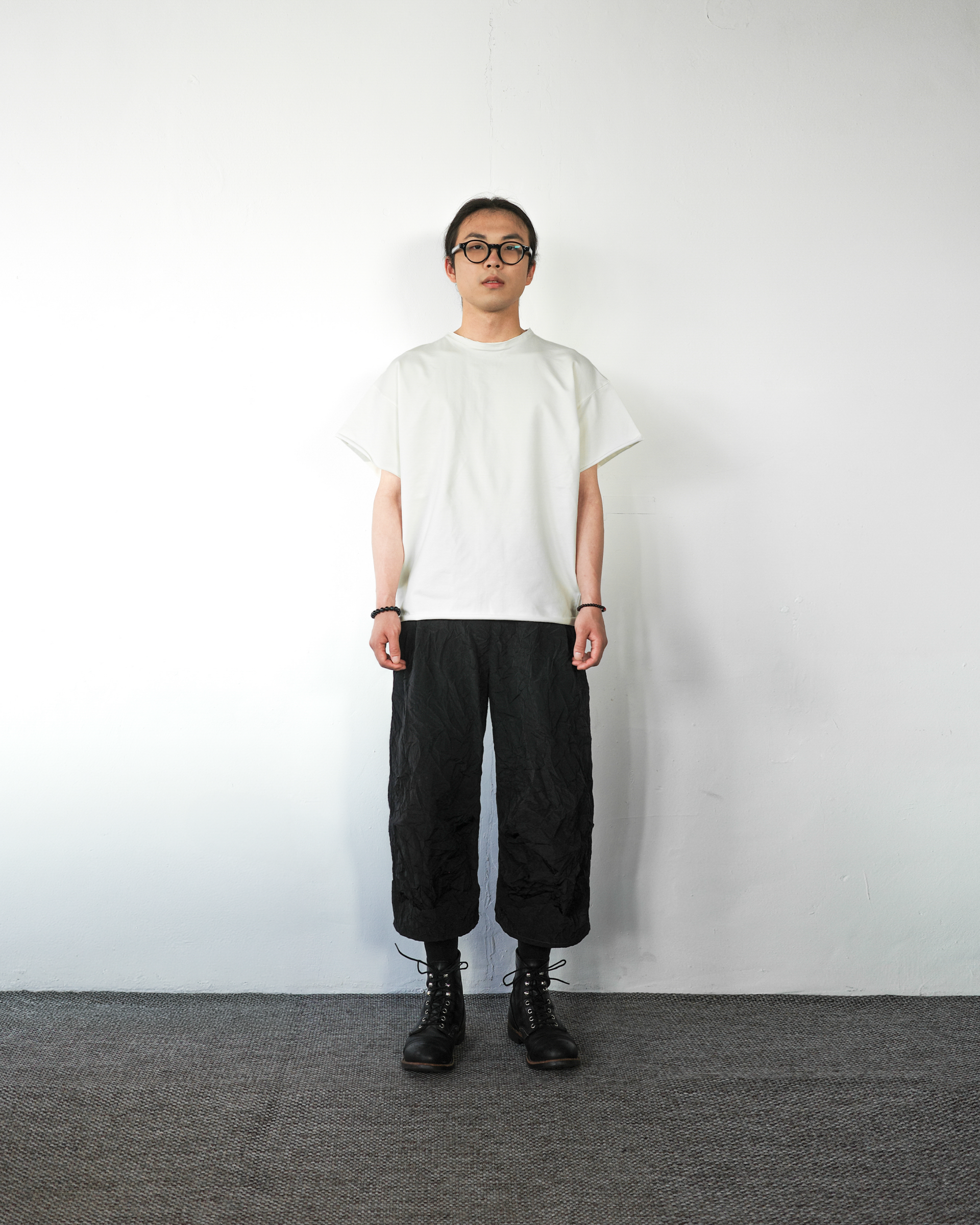 ROLLING CROP TEE