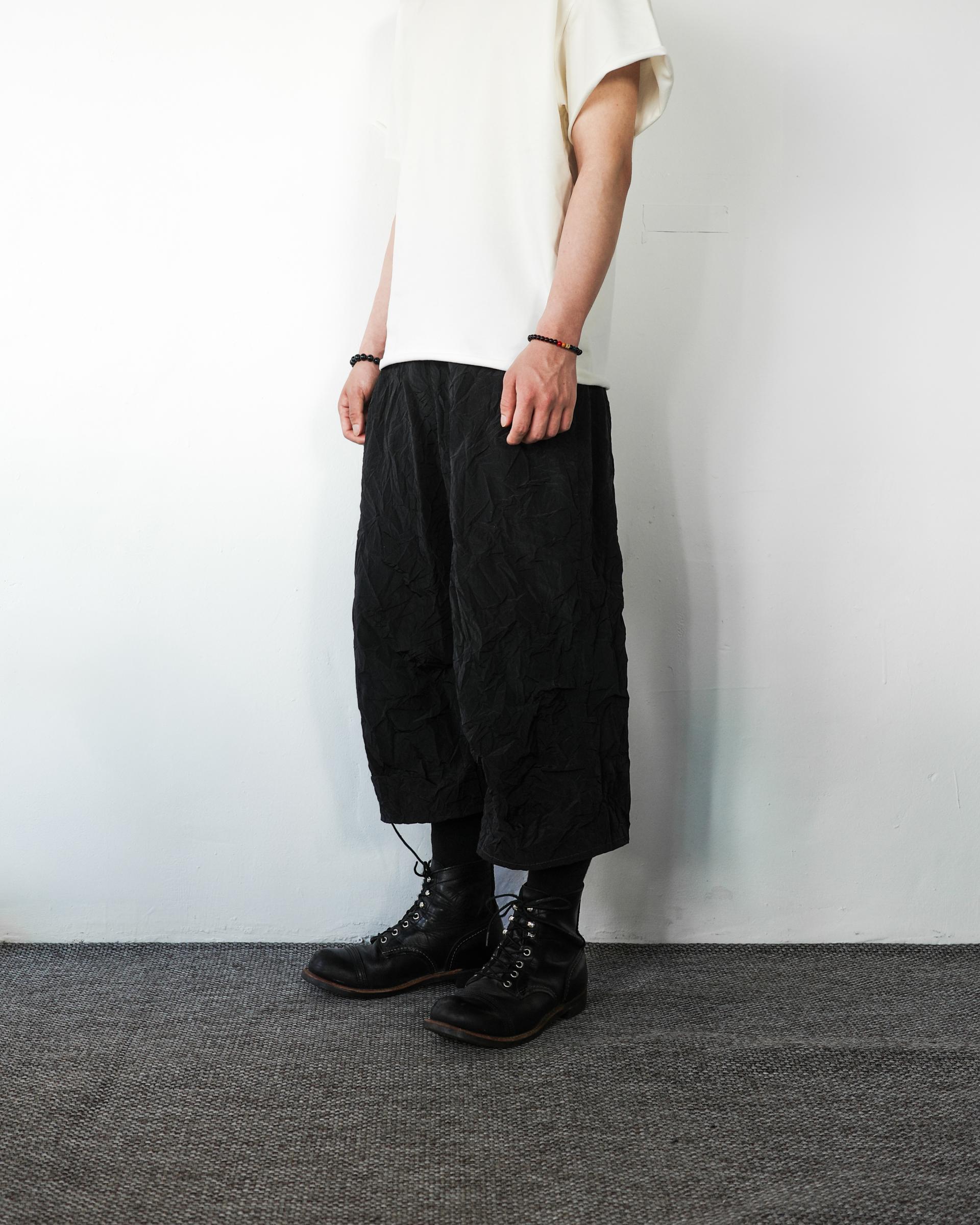 ROLLING CROP TEE