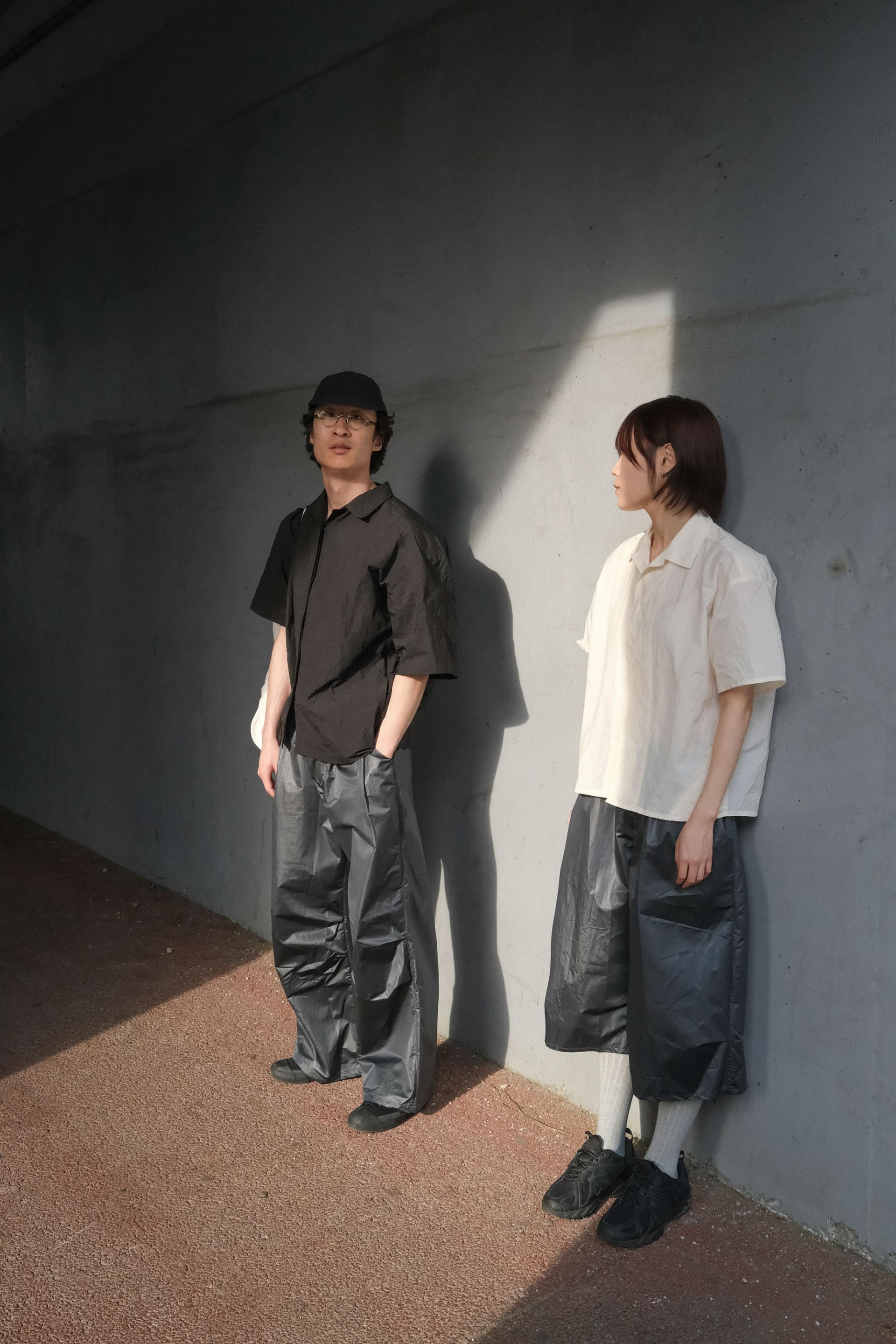 WRINKLE HALF SHIRTS BLACK
