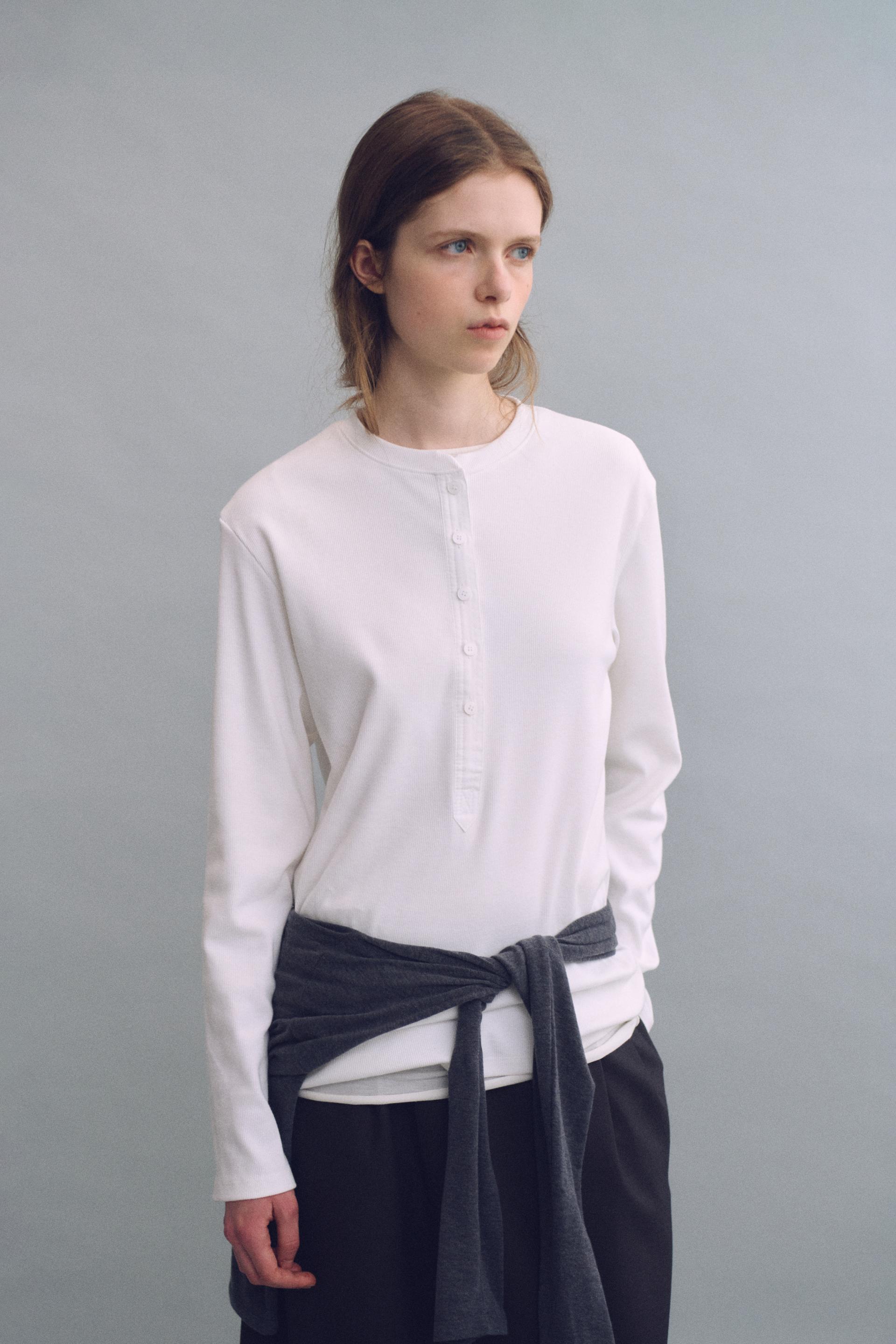 alter deep henley t-shirt (ivory)