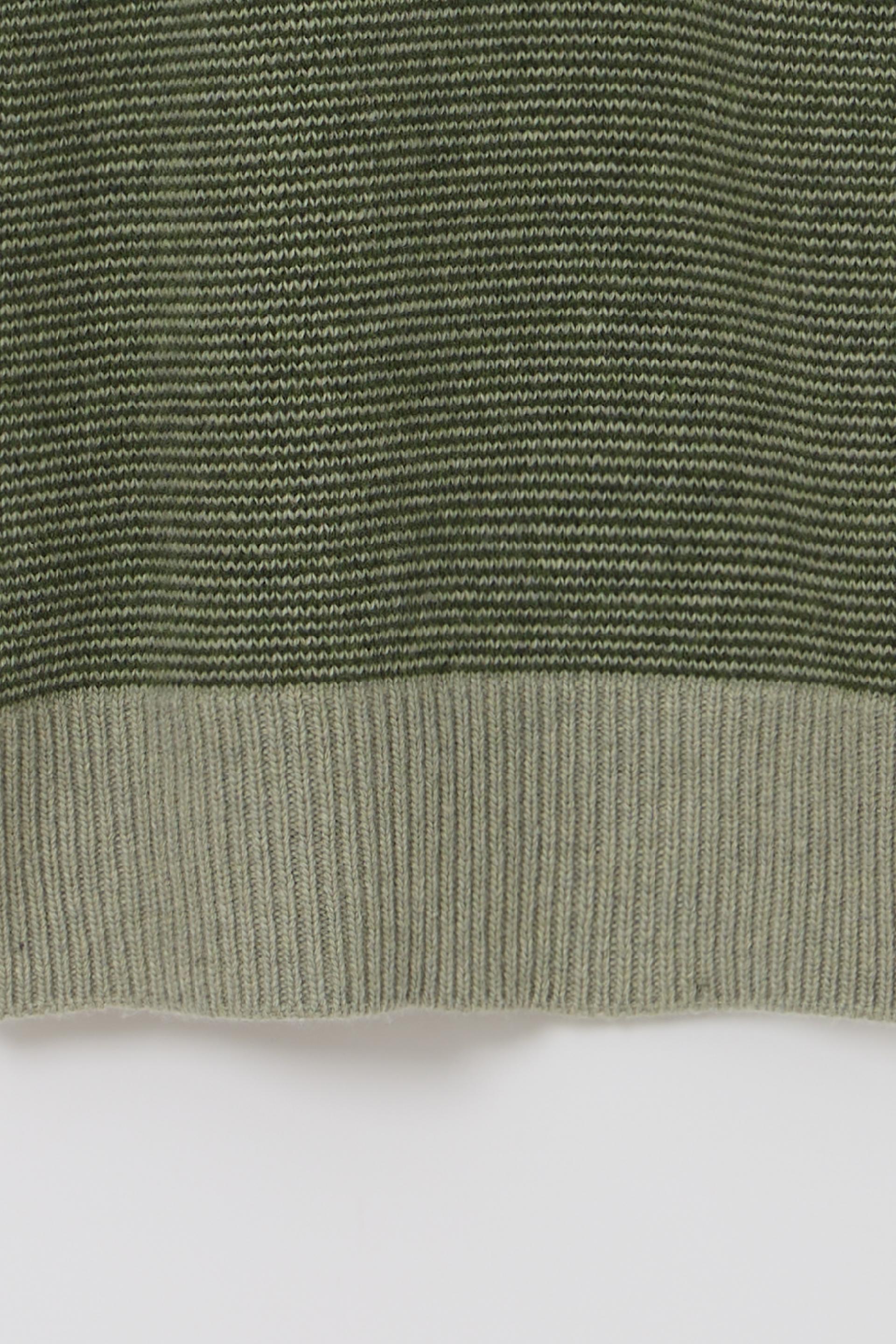 pipe v-neck knit (stripe green)