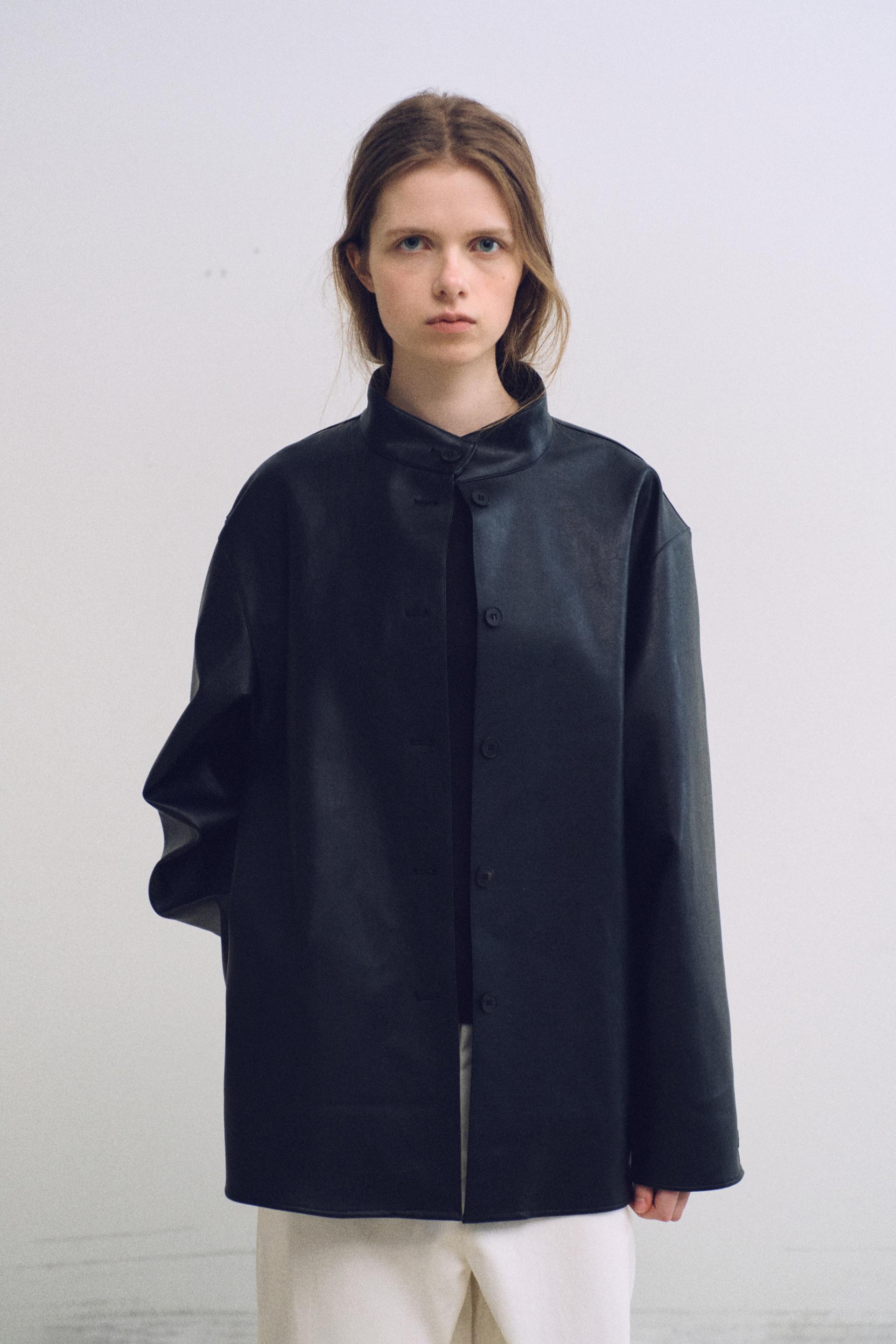 linear high neck jacket (leather black)