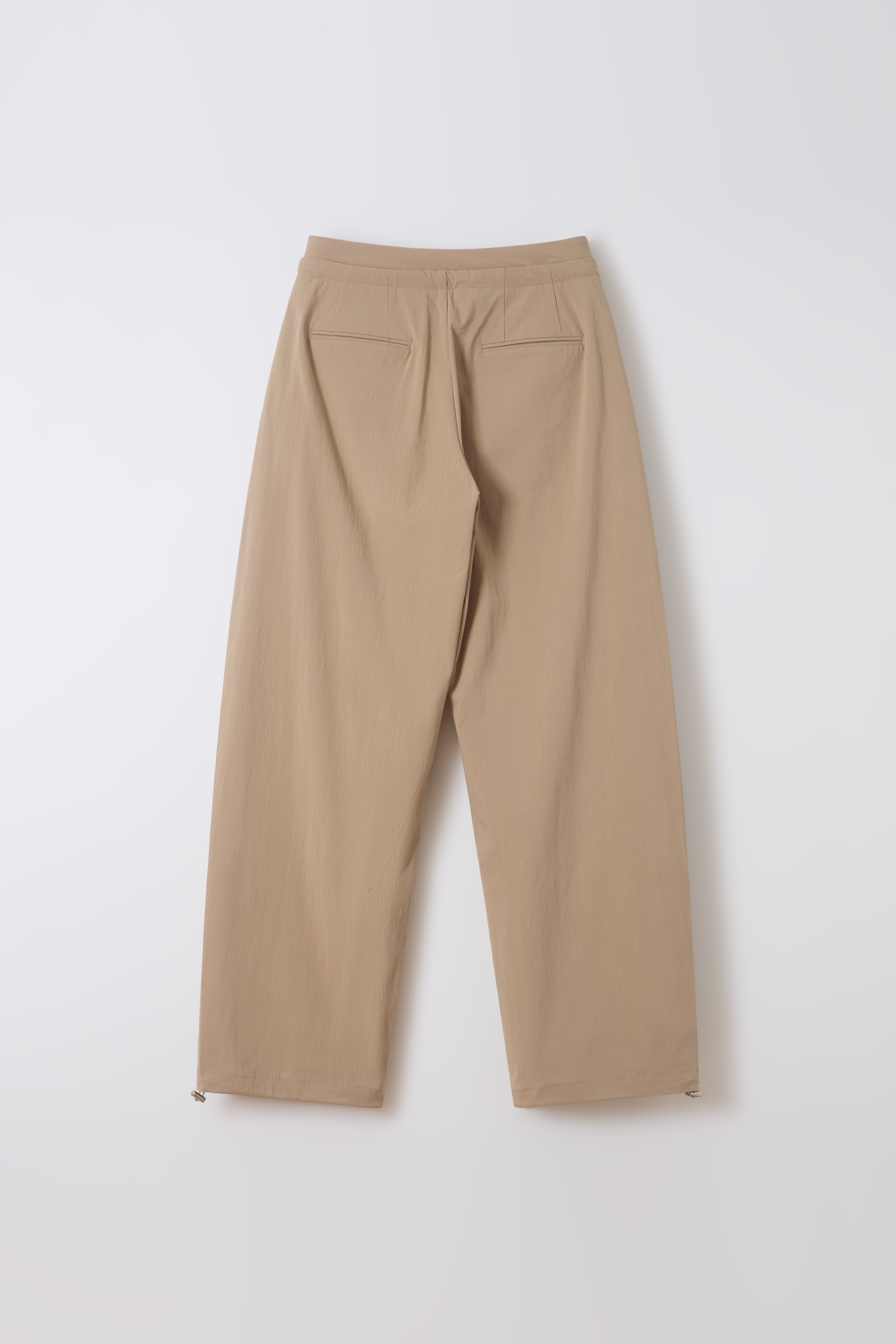 [2차 재입고] arc tuck pants (beige)