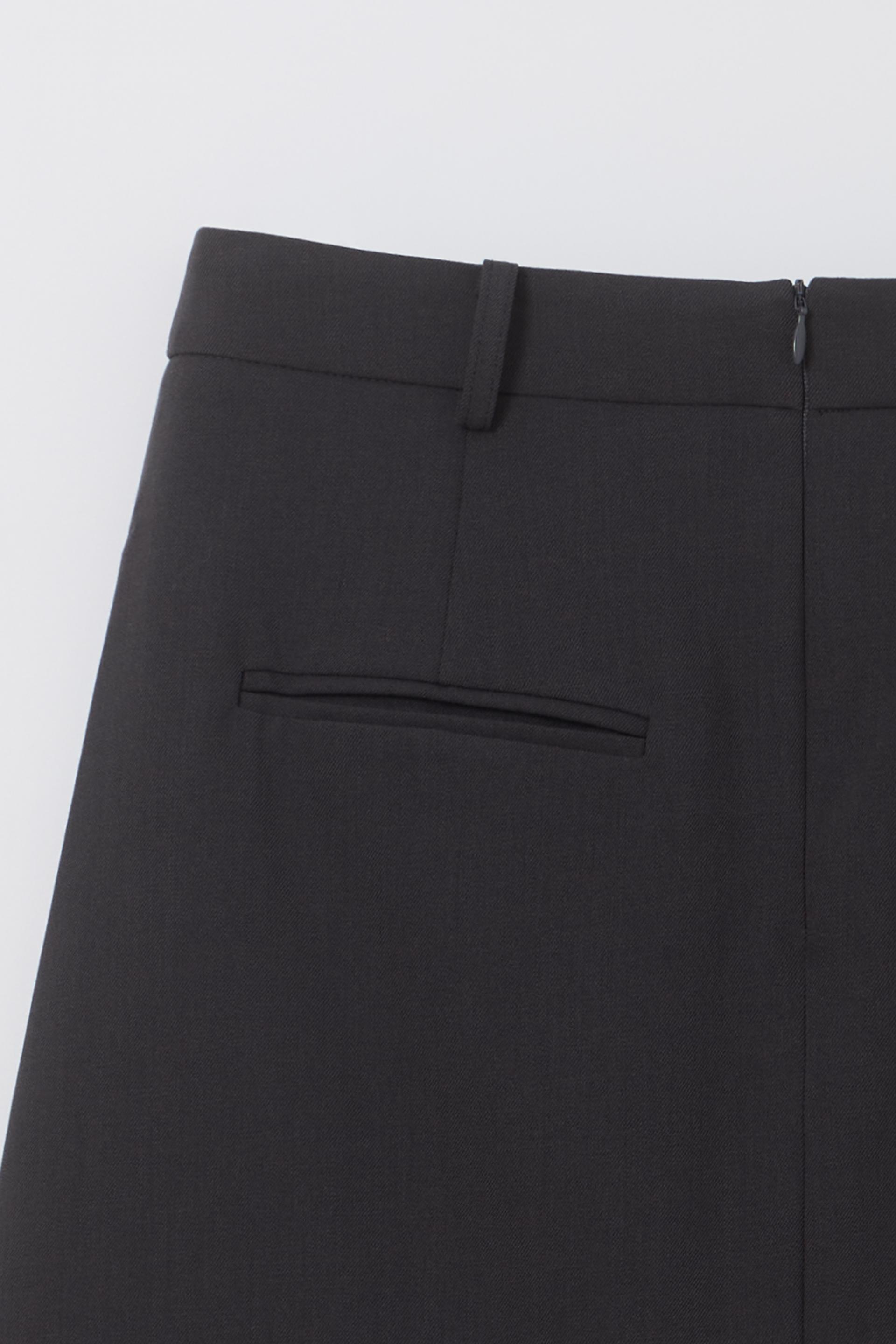 double pocket pleats skirt (charcoal)