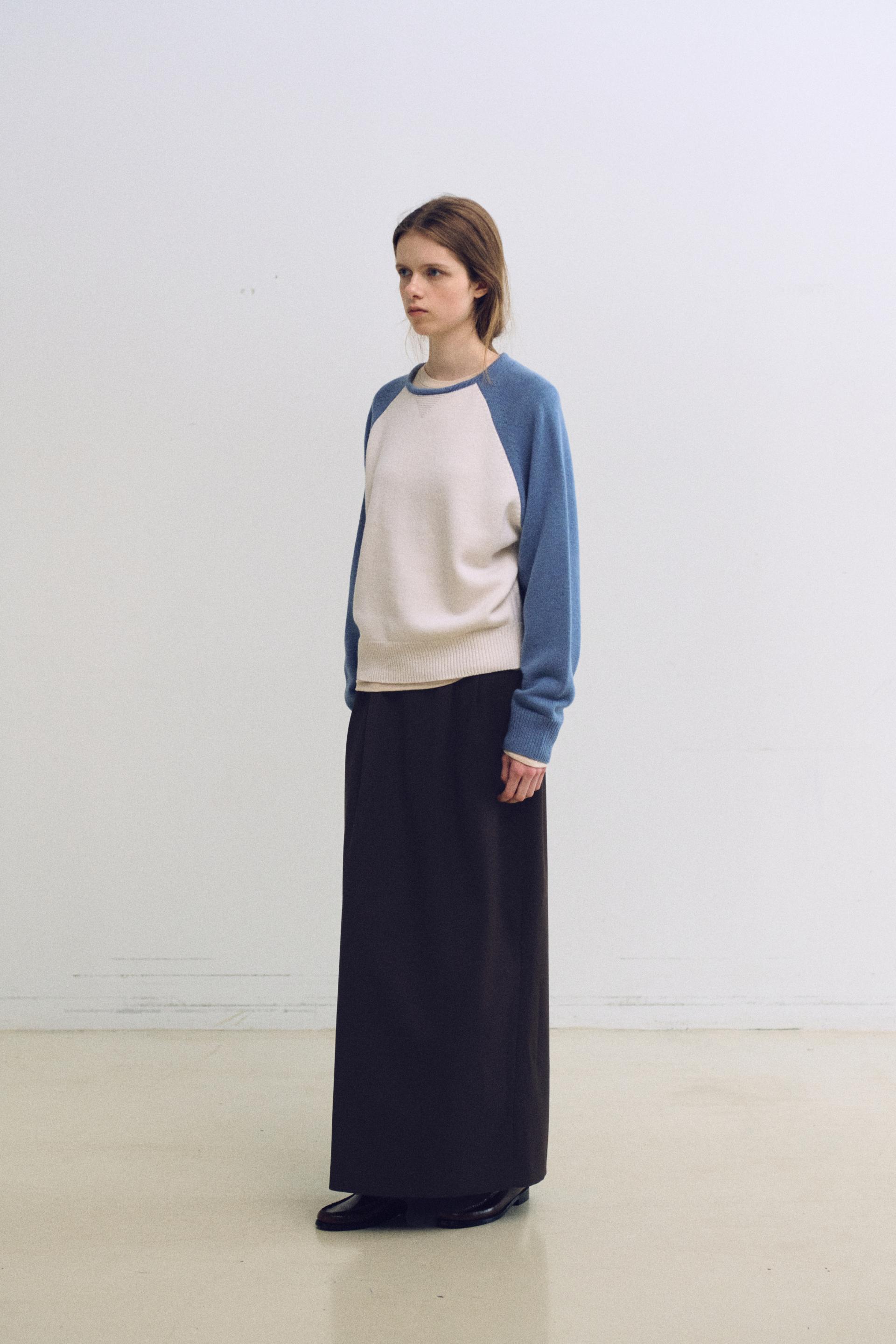 tone raglan knit (blue)