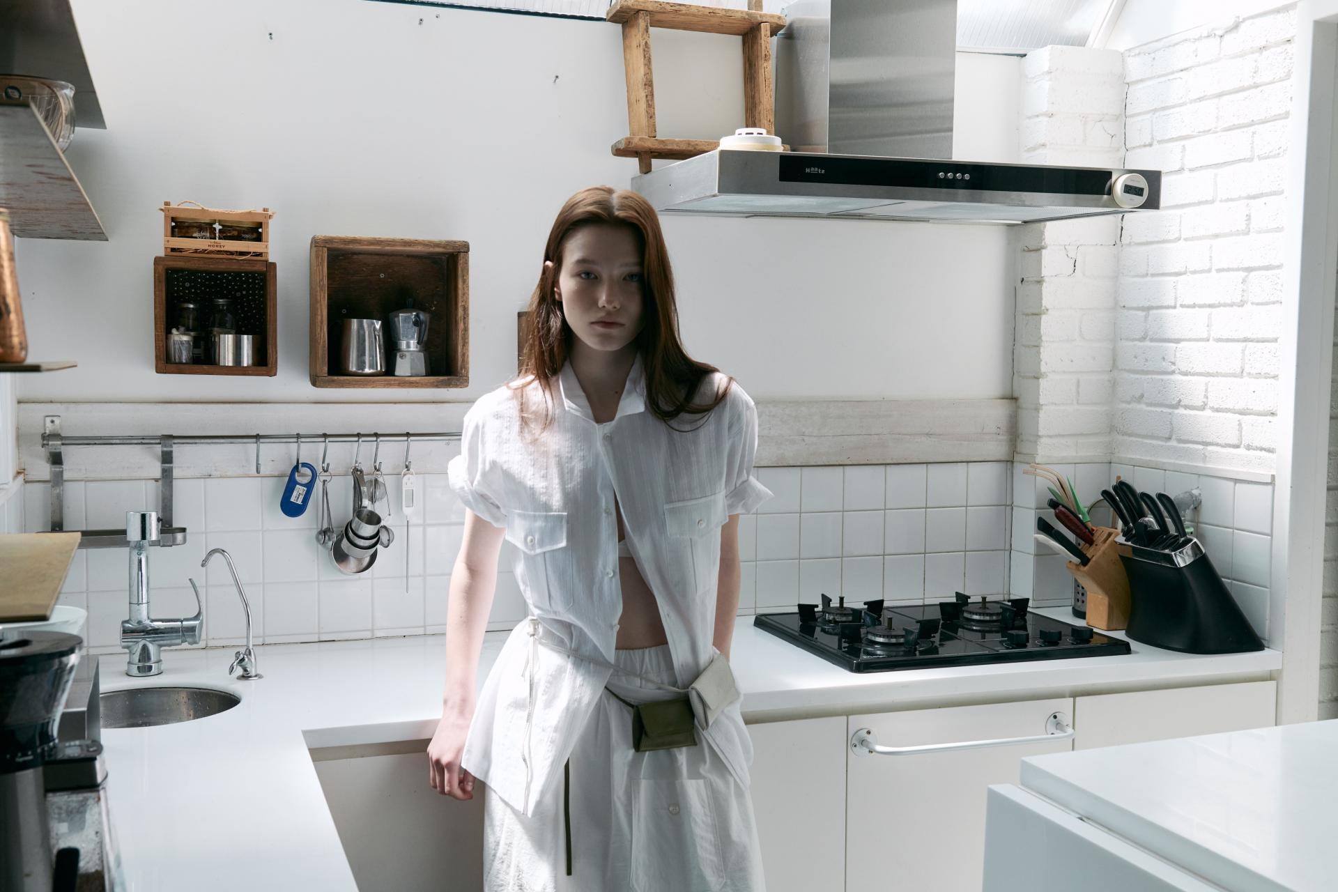 [10차 재입고] wrinkled lapel shirts (white stripe)