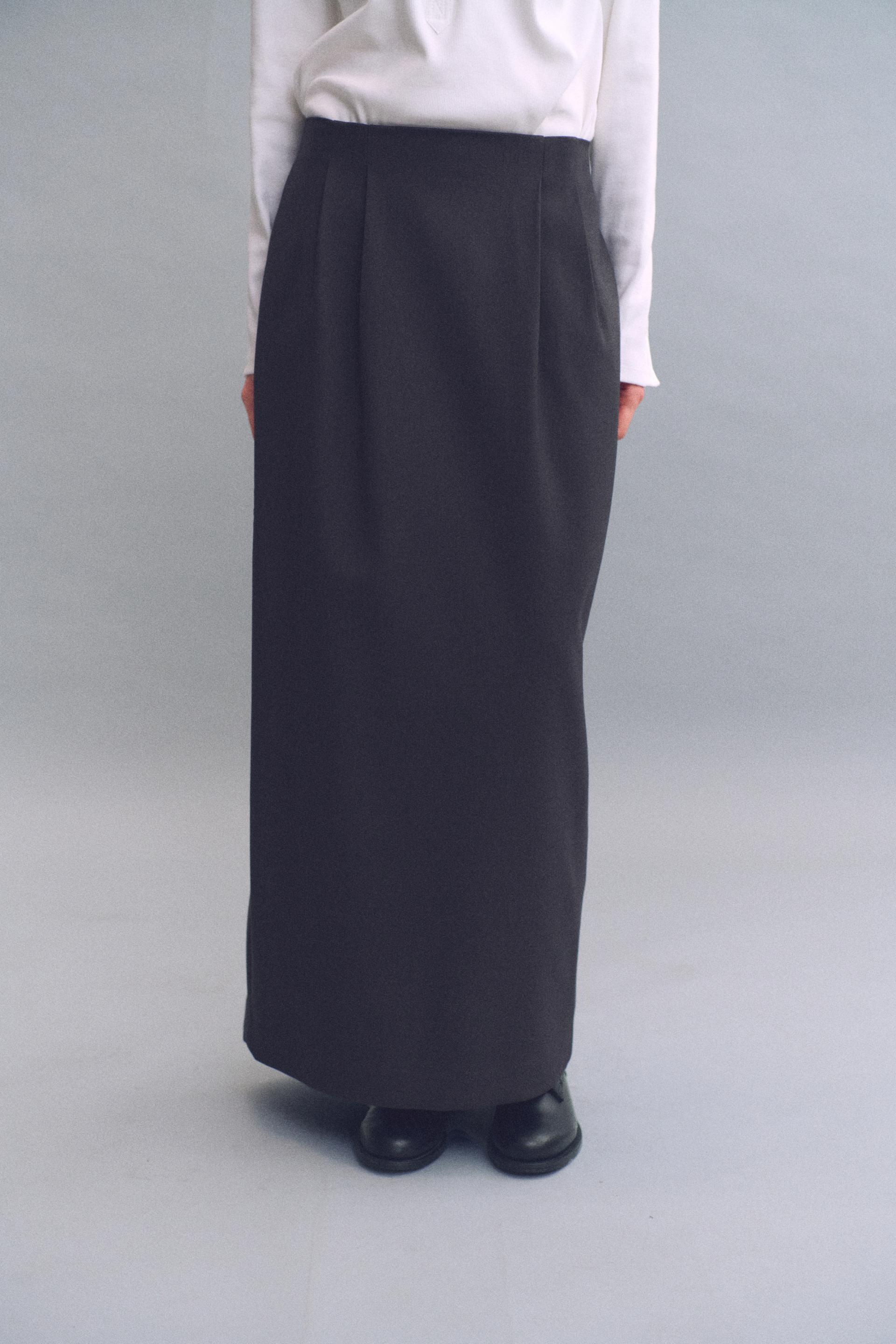 tuck maxi wool skirt (charcoal)
