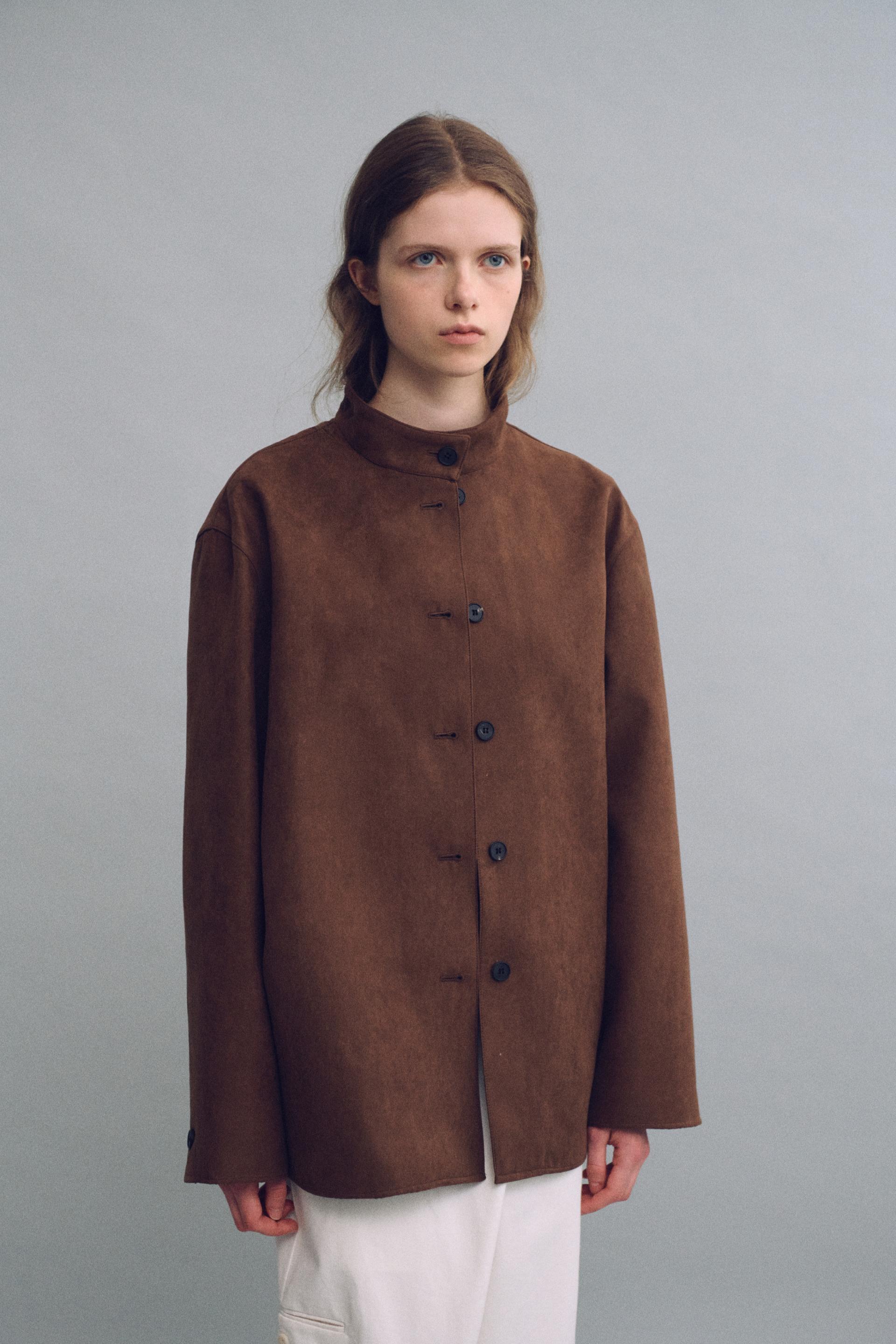 linear high neck jacket (suede brown)