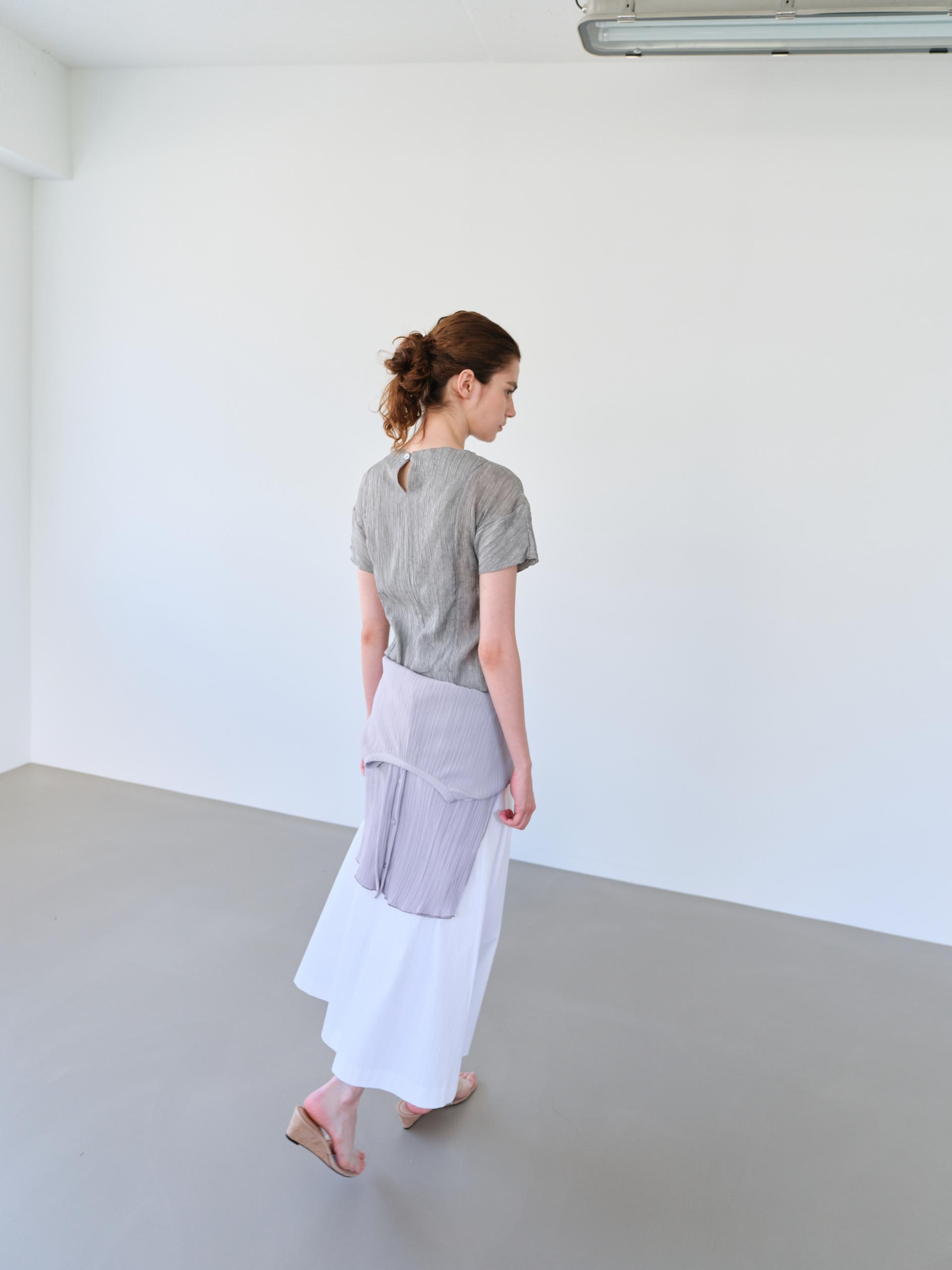 [4차 재입고 7/10 순차배송] pleats seam half blouse (grey)